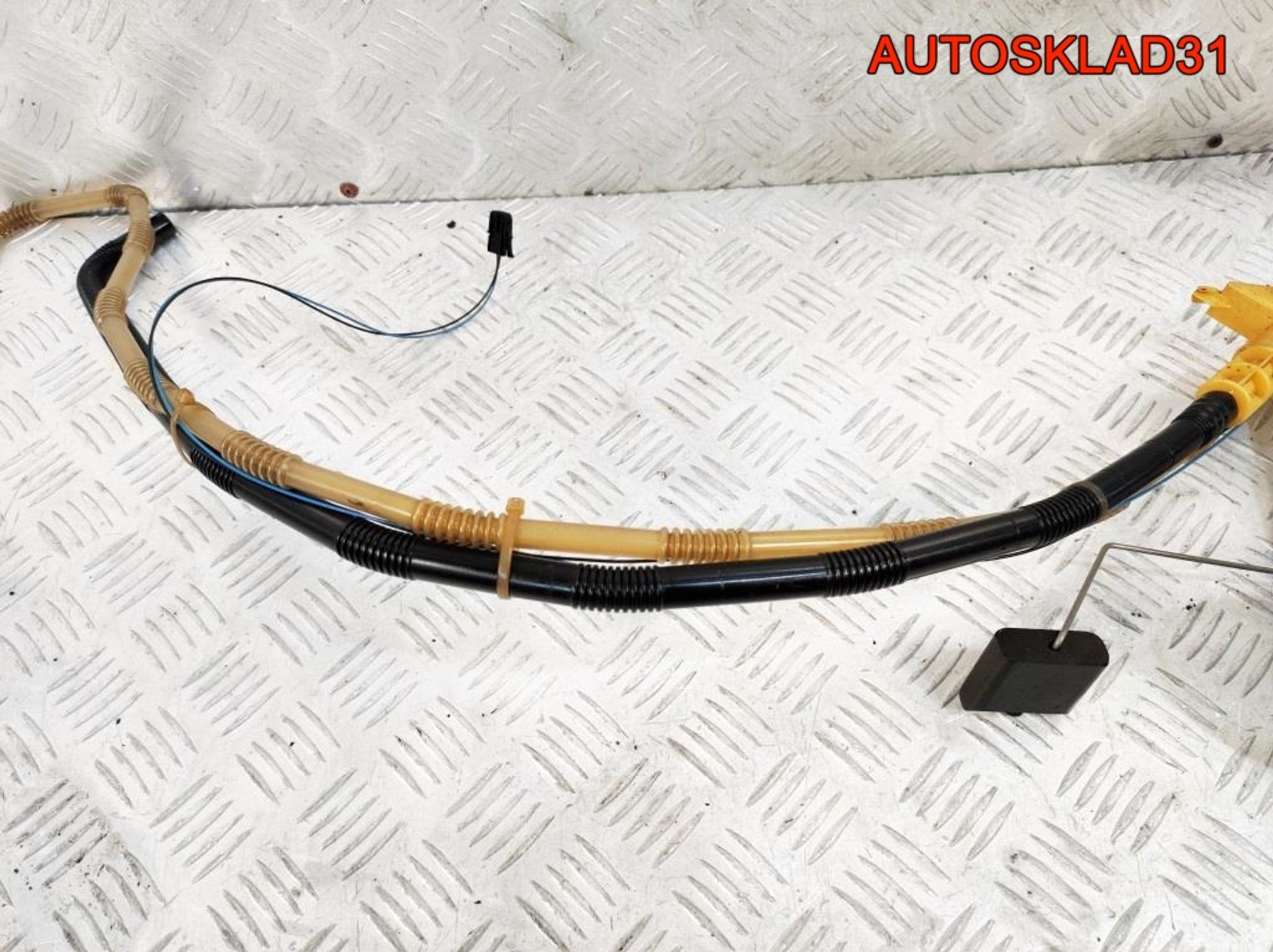 Датчик уровня топлива Audi A6 C6 4F0201317, 2300 рублей, Дубовое