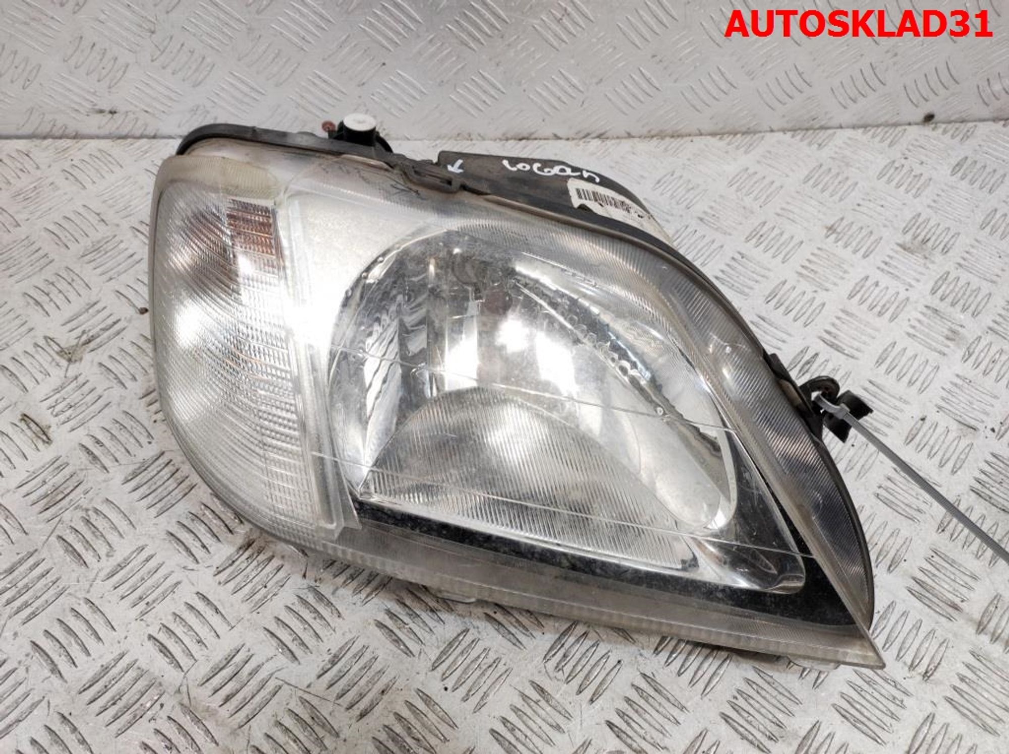 Фара правая Renault Logan 8200211006, 4500 рублей, Дубовое