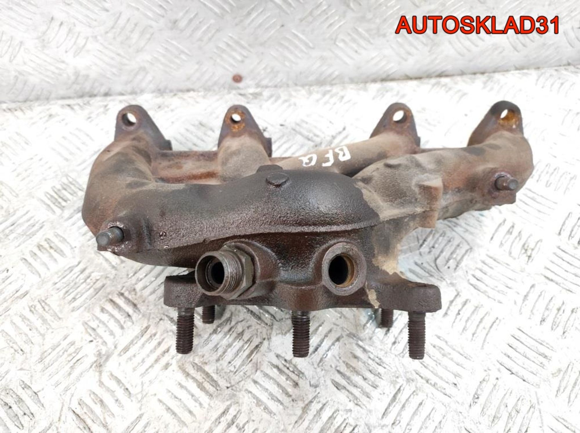 Коллектор выпускной VW Golf 4 1,6 BFQ 06A253033P, 1500 рублей, Дубовое