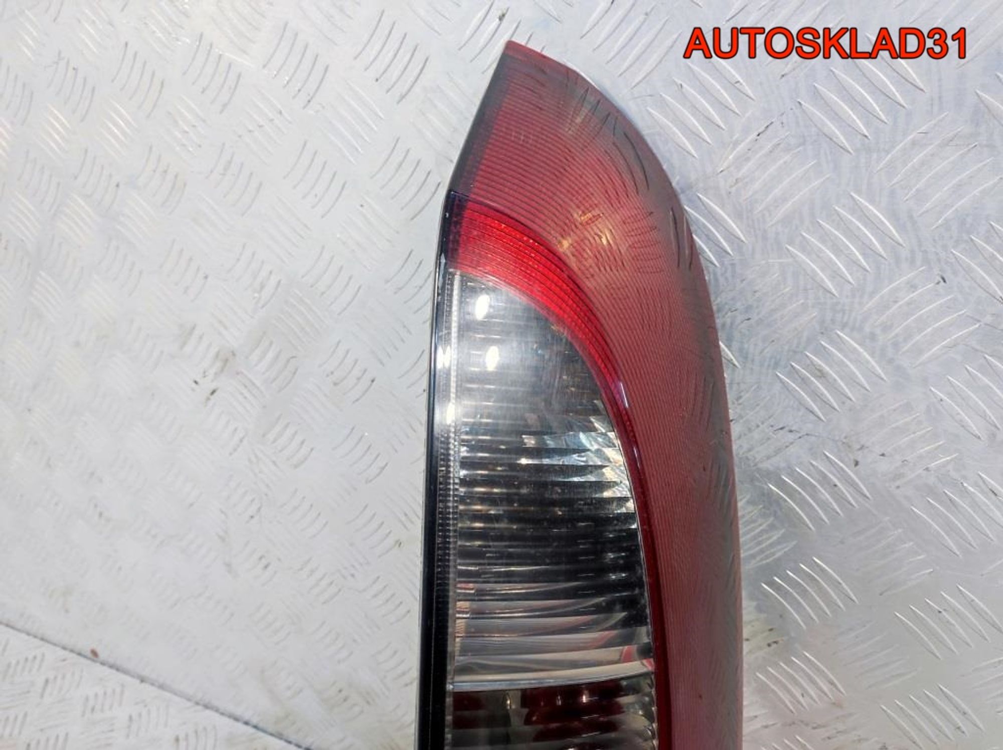 Фонарь задний правый Opel Corsa C 09114337, 2100 рублей, Дубовое