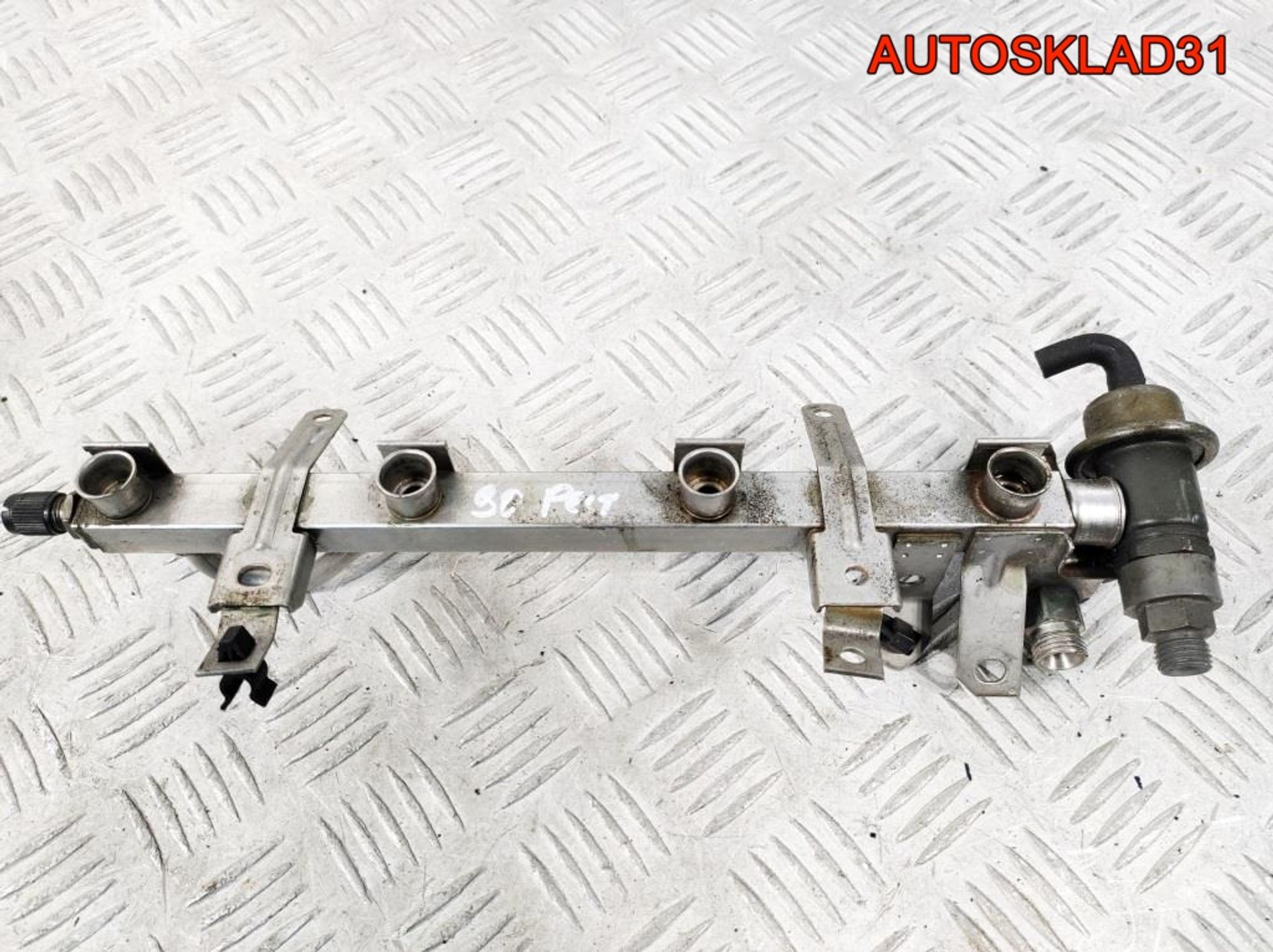 Рейка топливная Opel Vectra B 1,6 X16XEL До рест, 1400 рублей, Дубовое