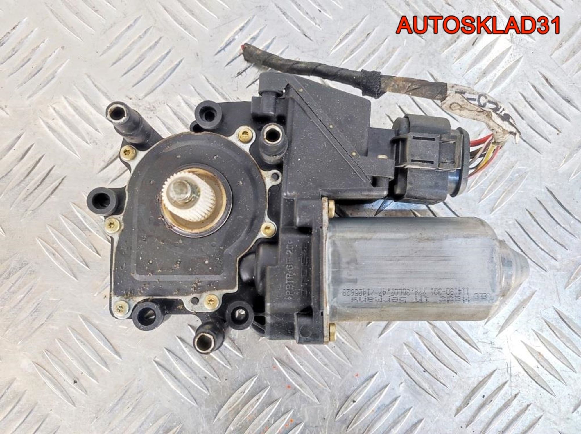 Моторчик стеклоподъёмника Audi A4 Б5 8D0959802B, 800 рублей, Дубовое