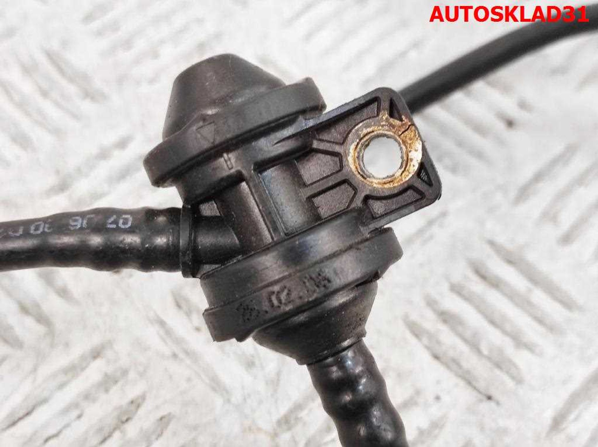 Трубка вакуумная Audi A6 C6 2,0 Бензин 06F133781G, 1500 рублей, Дубовое