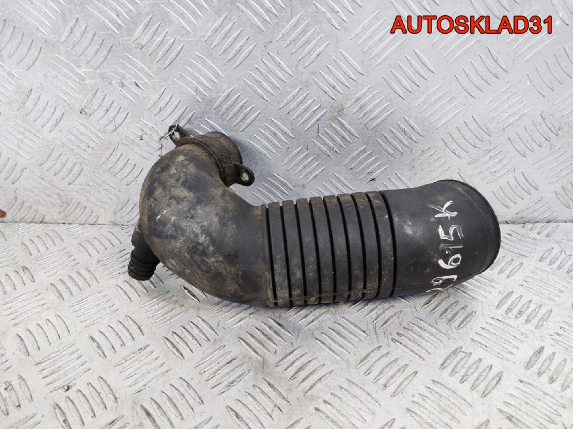 Патрубок интеркулера Audi A6 C5 8D0129615K Дизель, 900 рублей, Дубовое