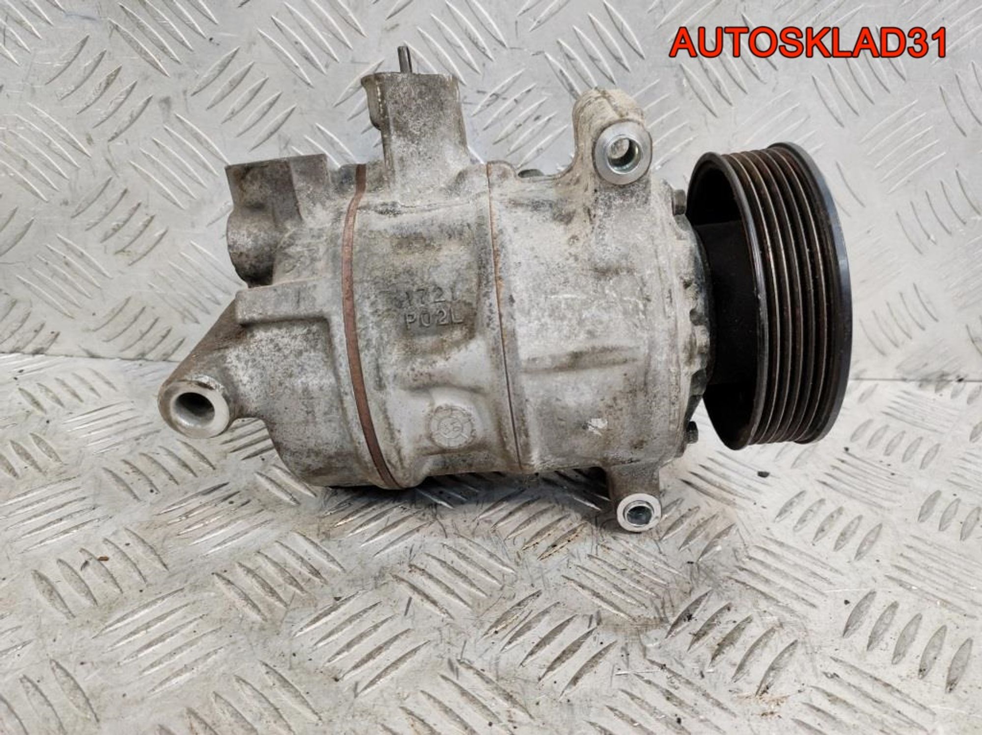 Компрессор кондиционера VW Tiguan 5K0820803C, 12600 рублей, Дубовое