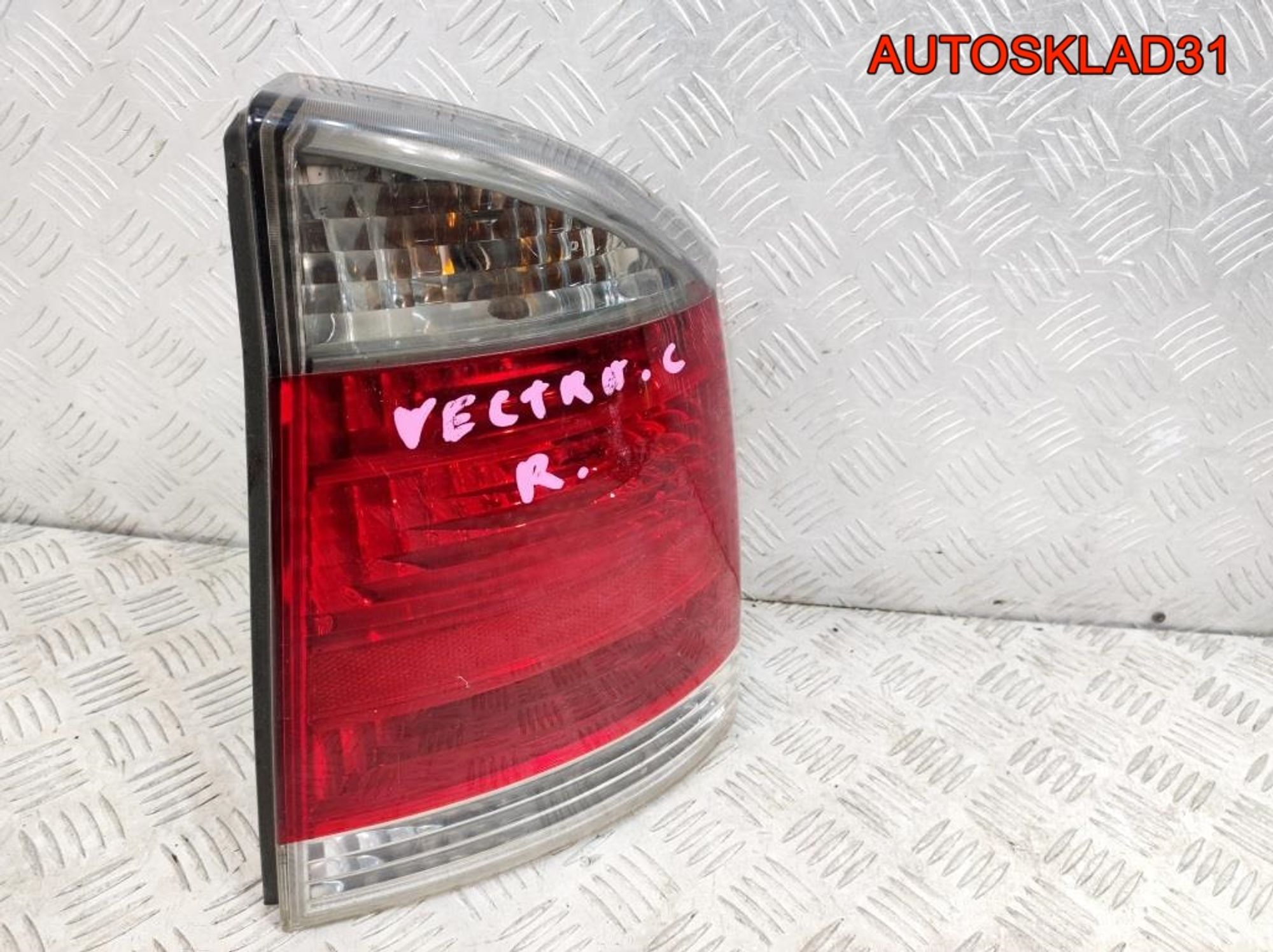 Фонарь задний правый Opel Vectra C 13157647 Седан, 5000 рублей, Дубовое