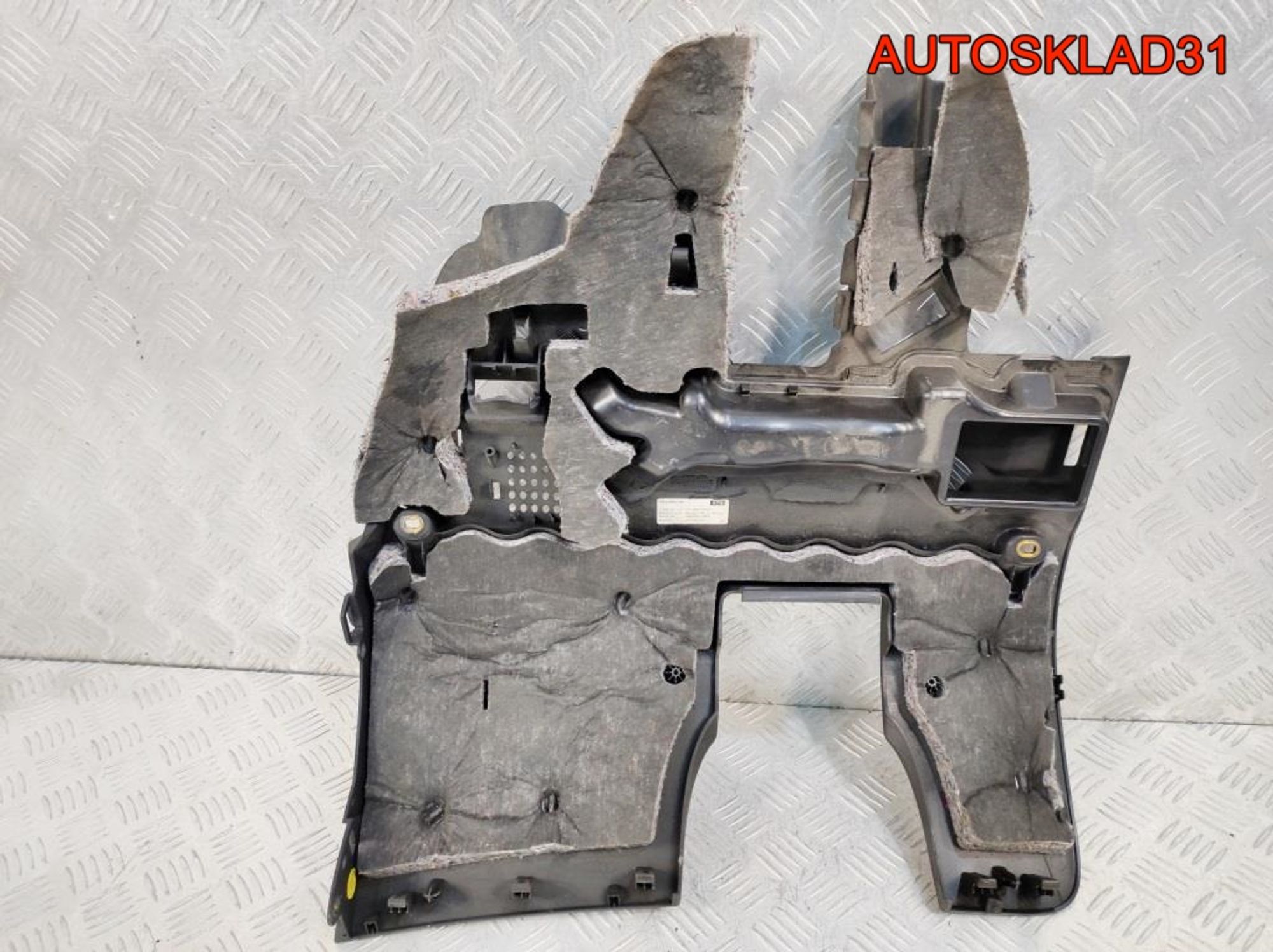 Накладка торпедо Audi A6 C6 4F1863075H, 900 рублей, Дубовое