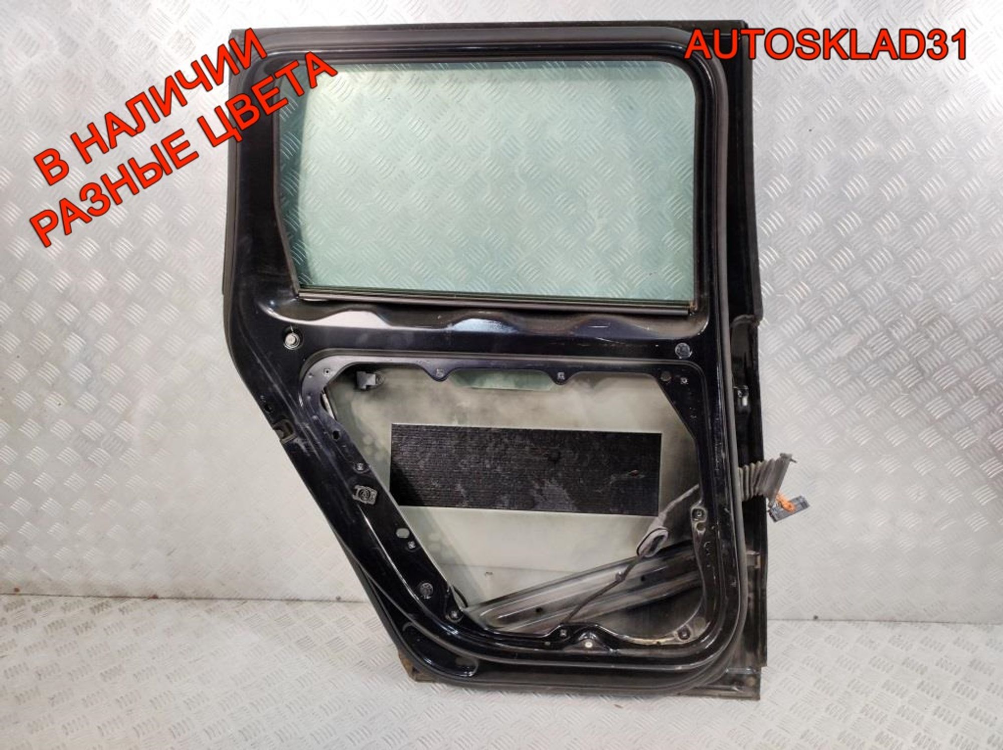 Дверь задняя левая Голая VW Passat B6 3C9833055F Универсал, 8000 рублей, Дубовое