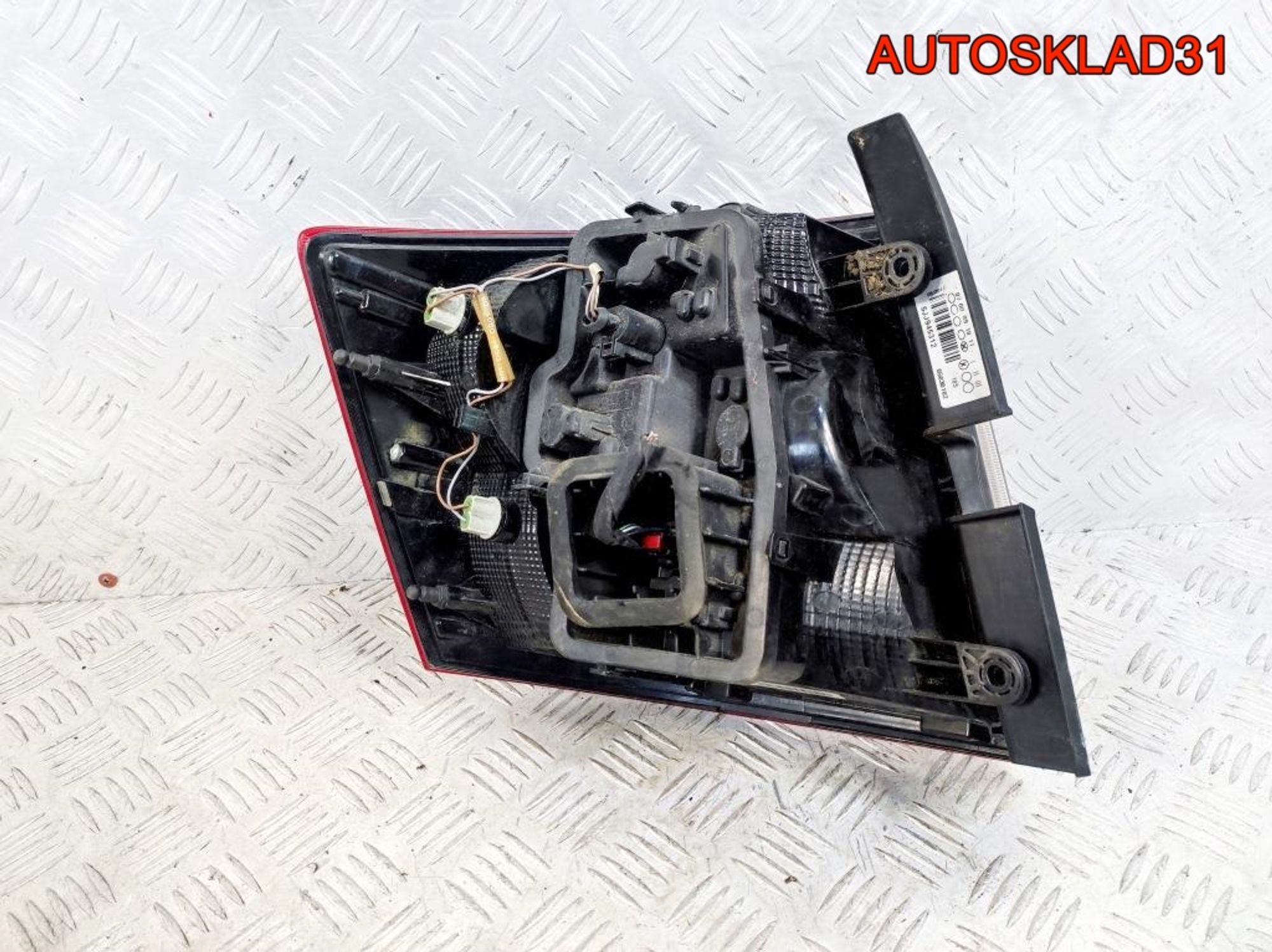 Фонарь задний правый Skoda Rapid 5JJ945096A, 9800 рублей, Дубовое