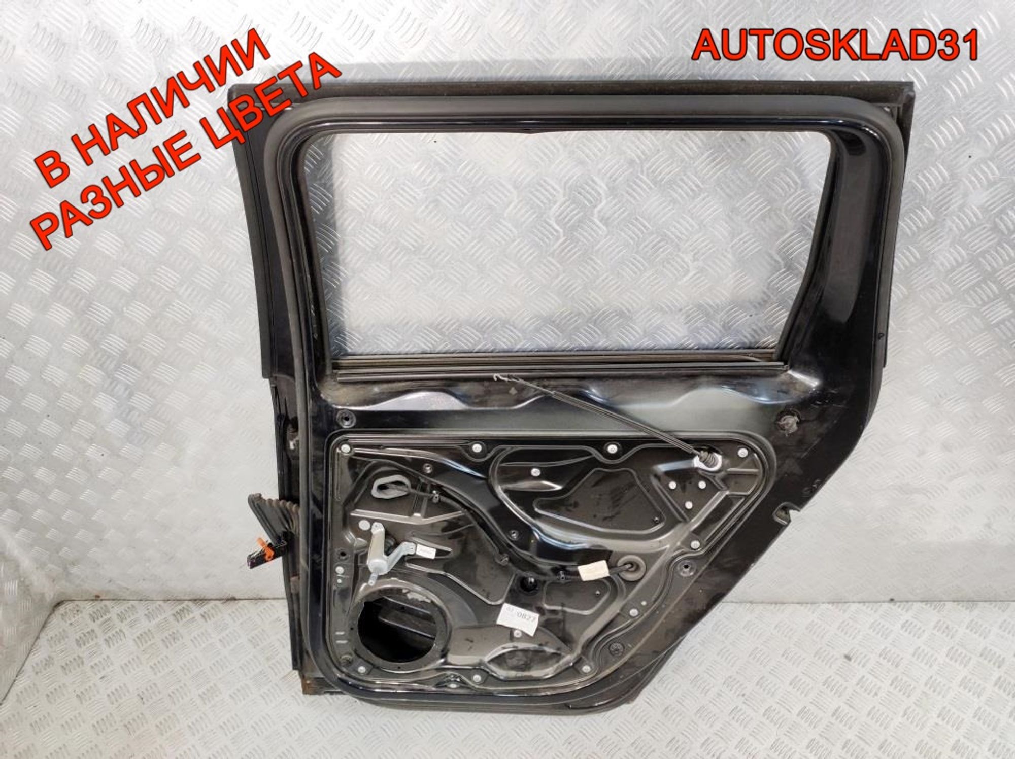 Дверь задняя правая Голая VW Passat B6 3C9833056F Combi, 8000 рублей, Дубовое