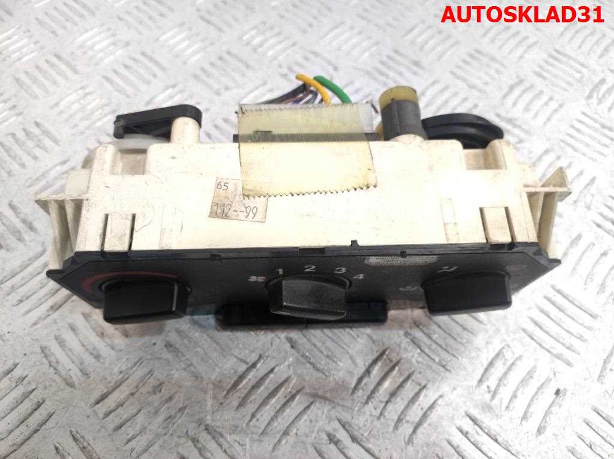 Блок управления отопителем Opel Astra G 90560365, 1800 рублей, Дубовое