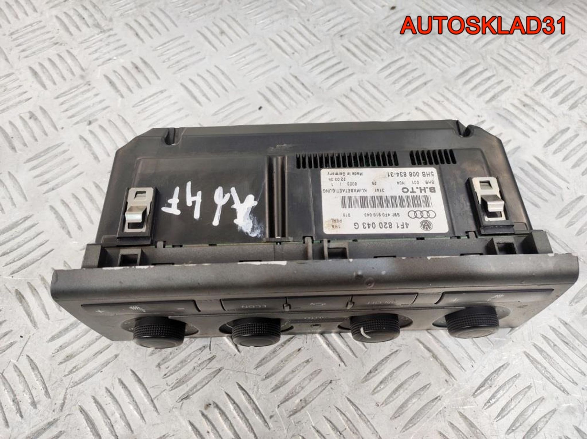 Блок управления климата Audi A6 C6 4F1820043G, 2700 рублей, Дубовое