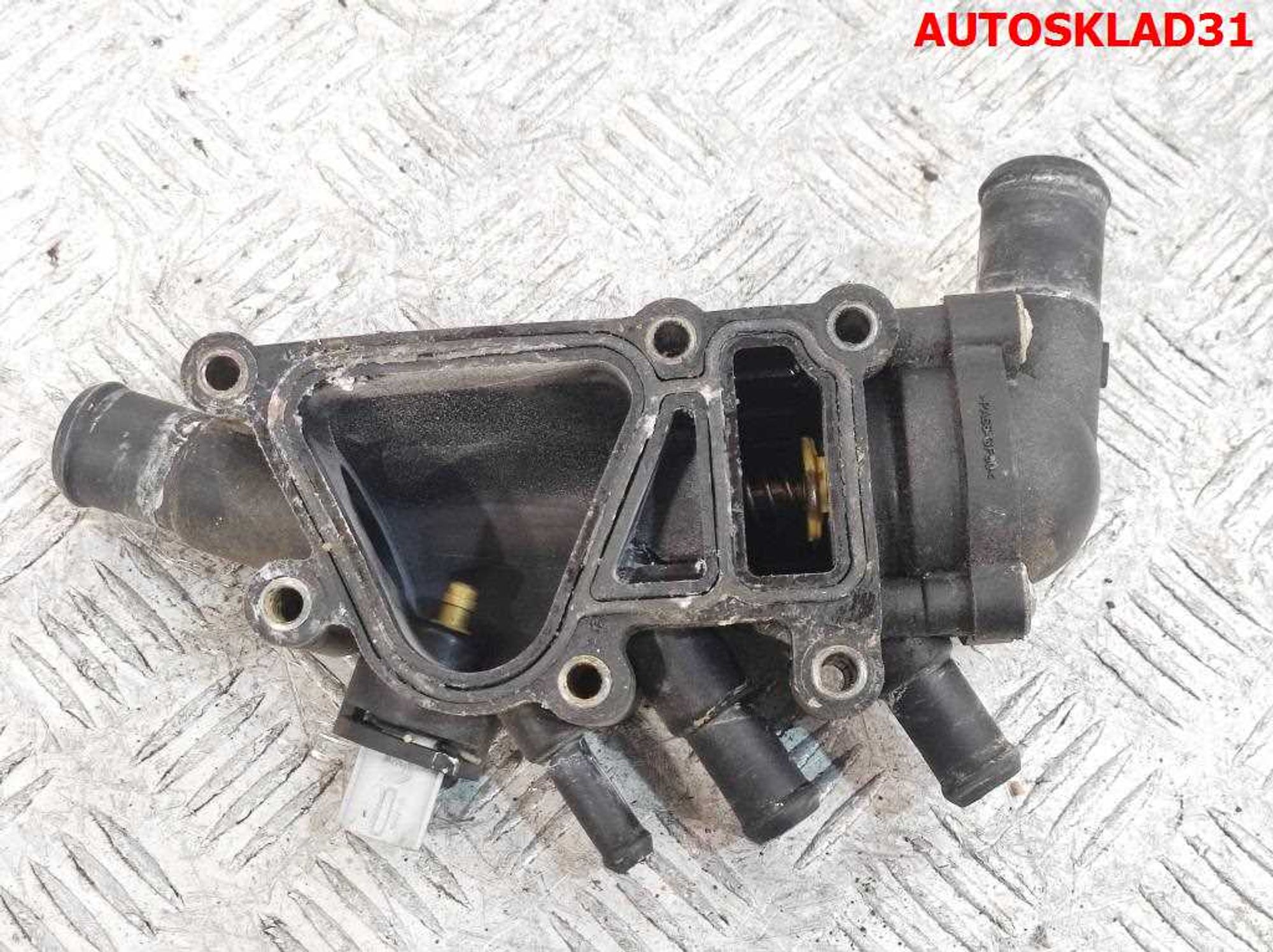 Корпус термостата Ford Focus 1 1,6 Бензин XS6E8A586AL, 600 рублей, Дубовое