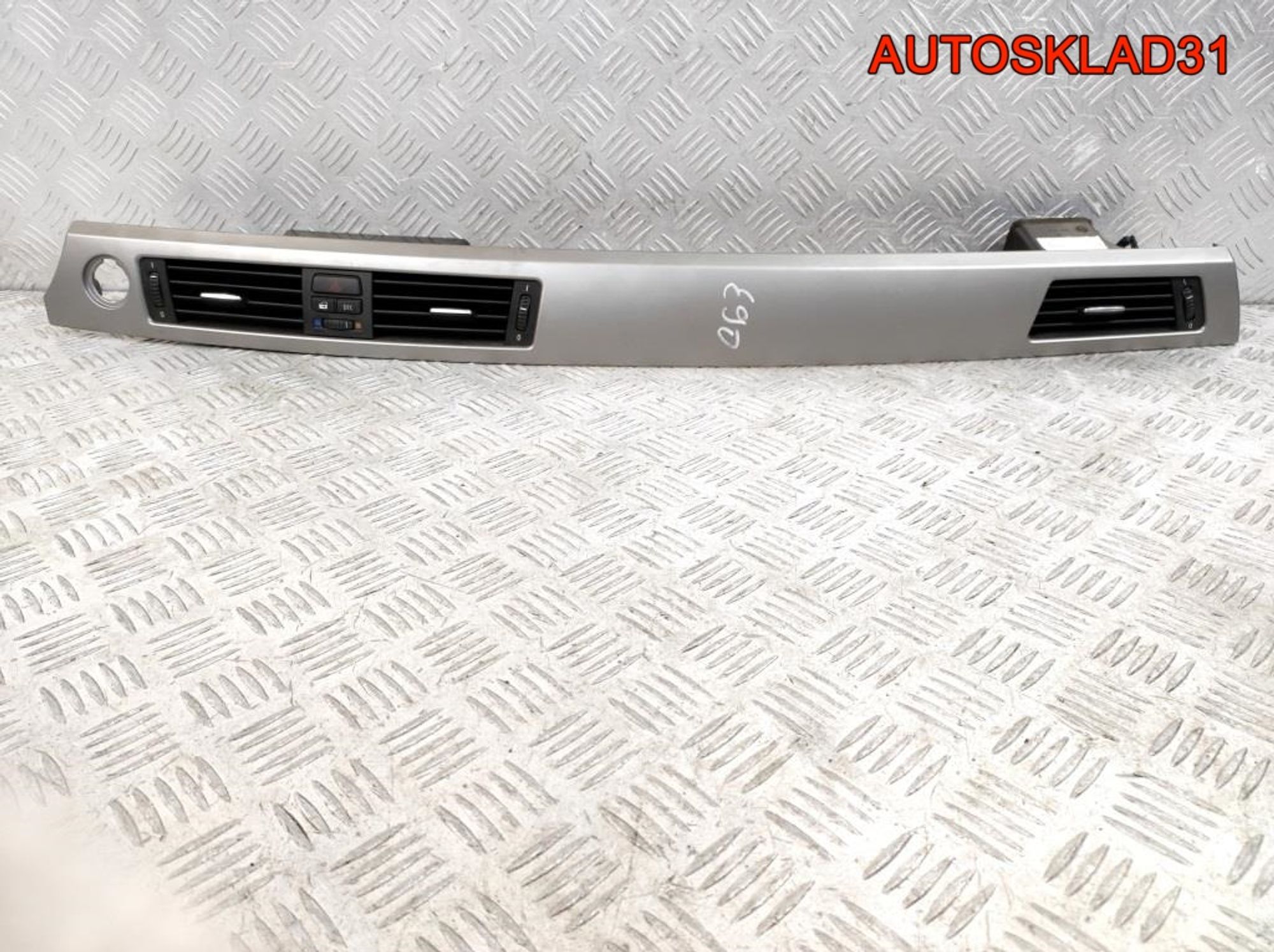 Дефлектор воздушный BMW E90 64226922634, 3000 рублей, Дубовое