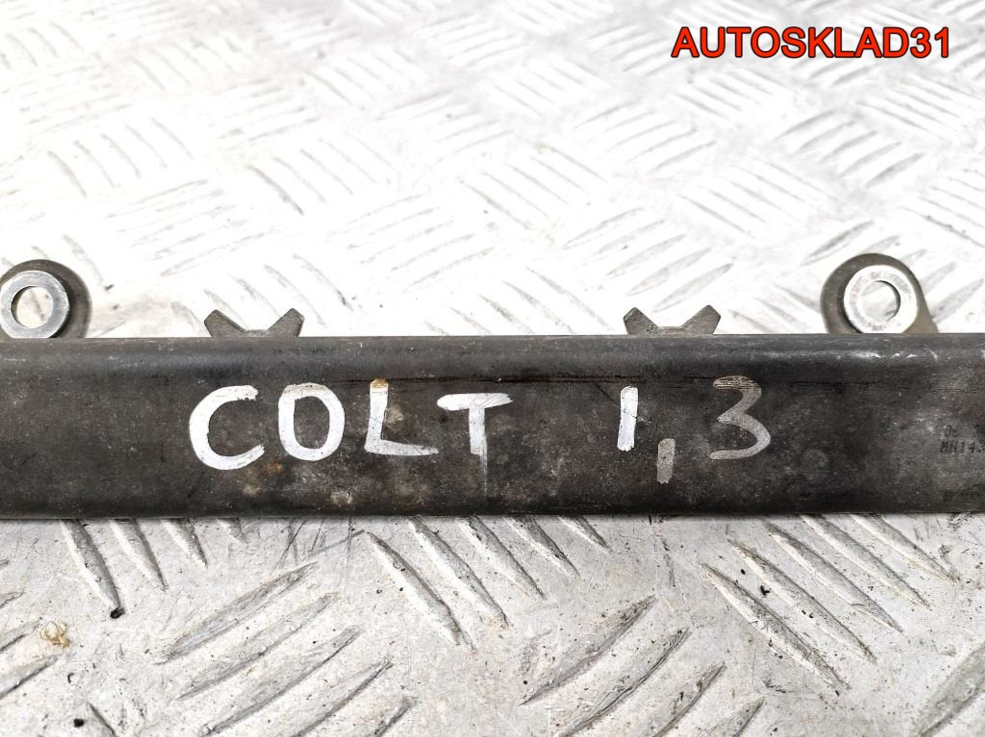 Рейка топливная Mitsubishi Colt 1,3 4A90 MN143973, 500 рублей, Дубовое