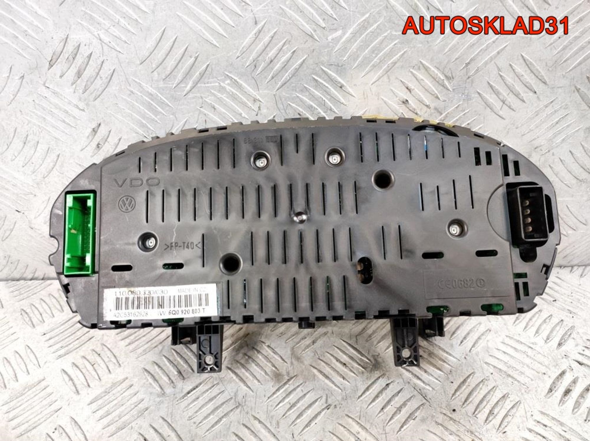 Панель приборов VW Polo 4 6Q0920803T, 13500 рублей, Дубовое