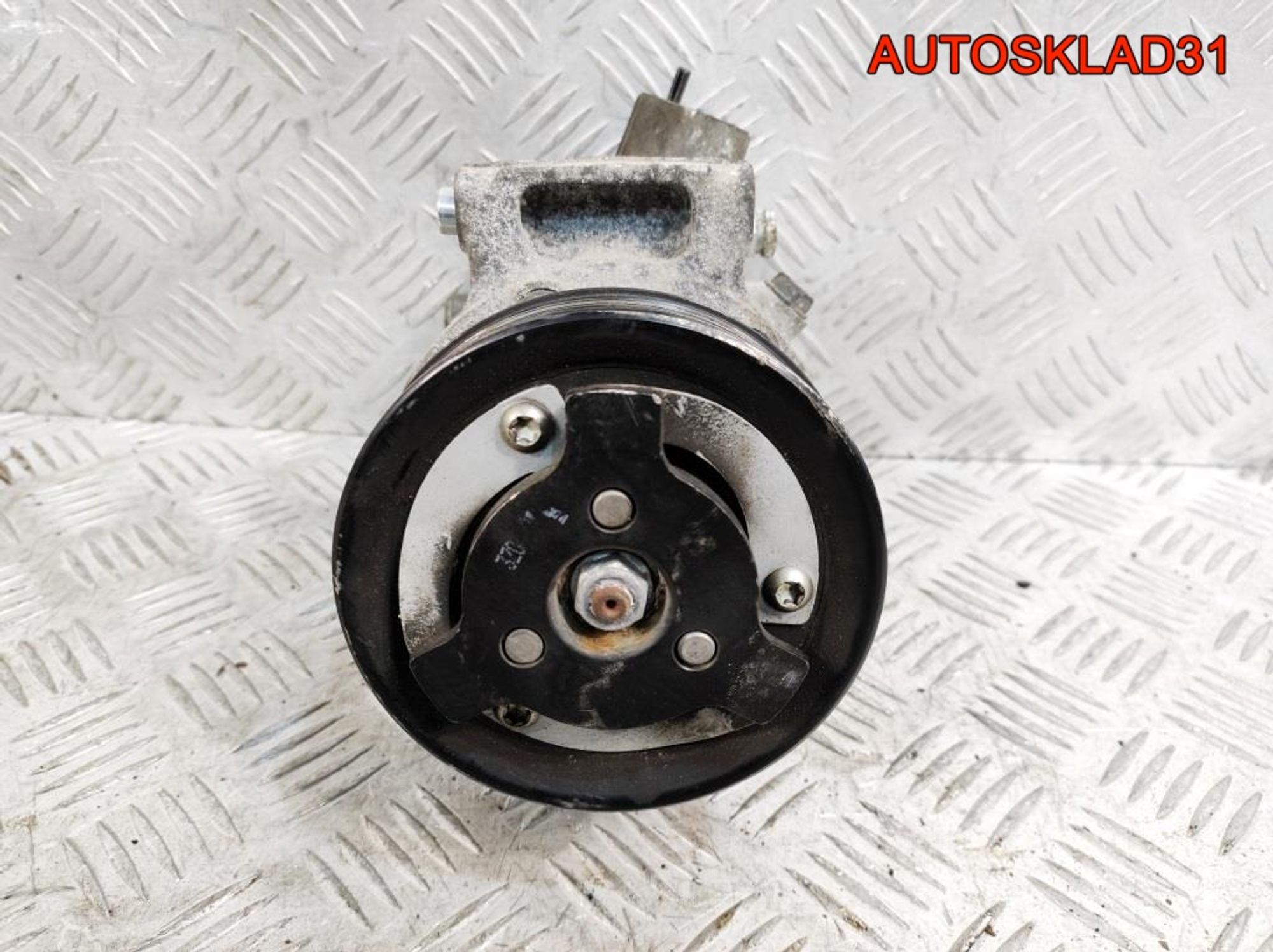 Компрессор кондиционера VW Tiguan 5K0820803C, 12600 рублей, Дубовое