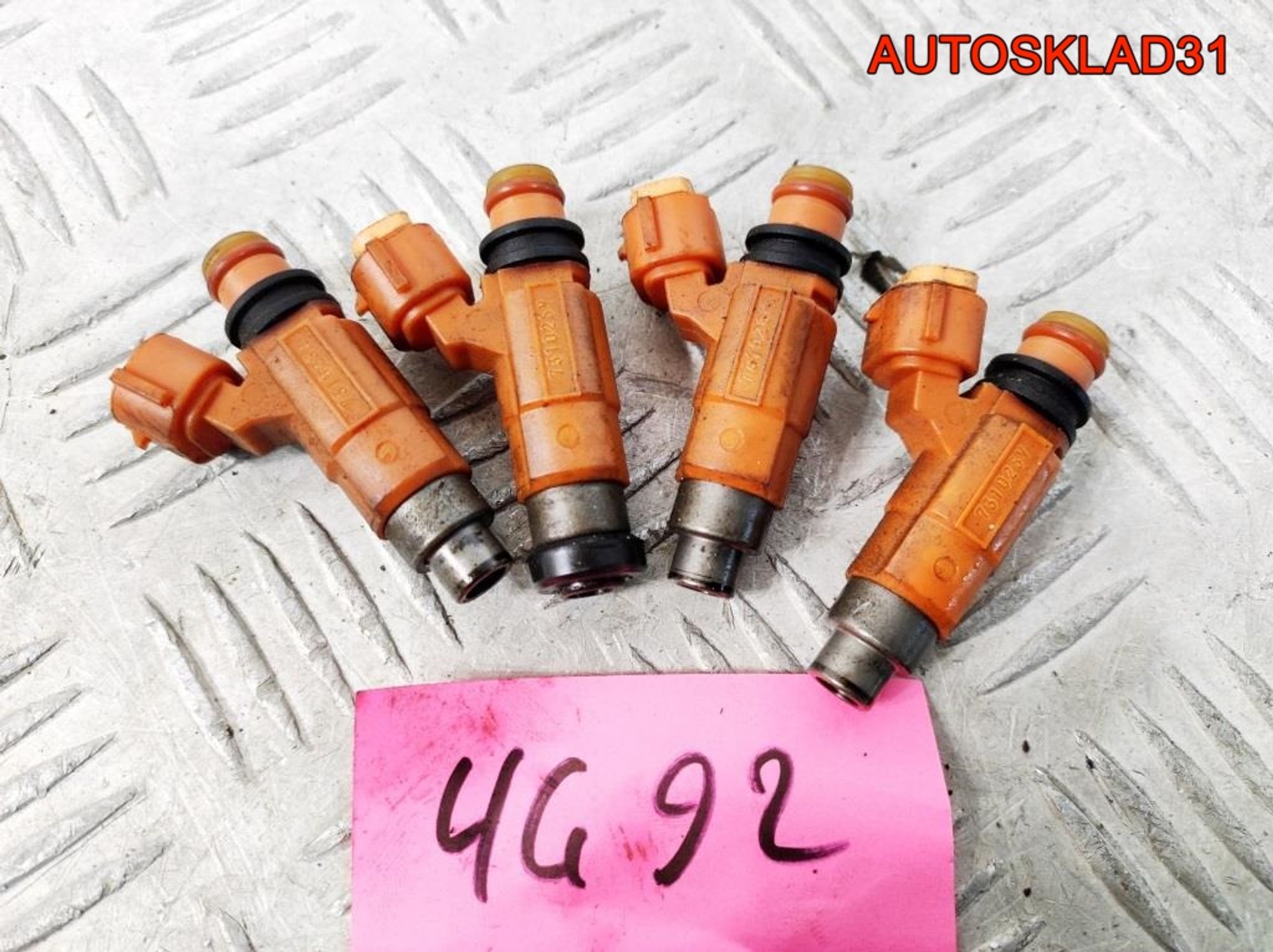 Форсунка топливная Mitsubishi Carisma DA 1,6 4G92, 1800 рублей, Дубовое