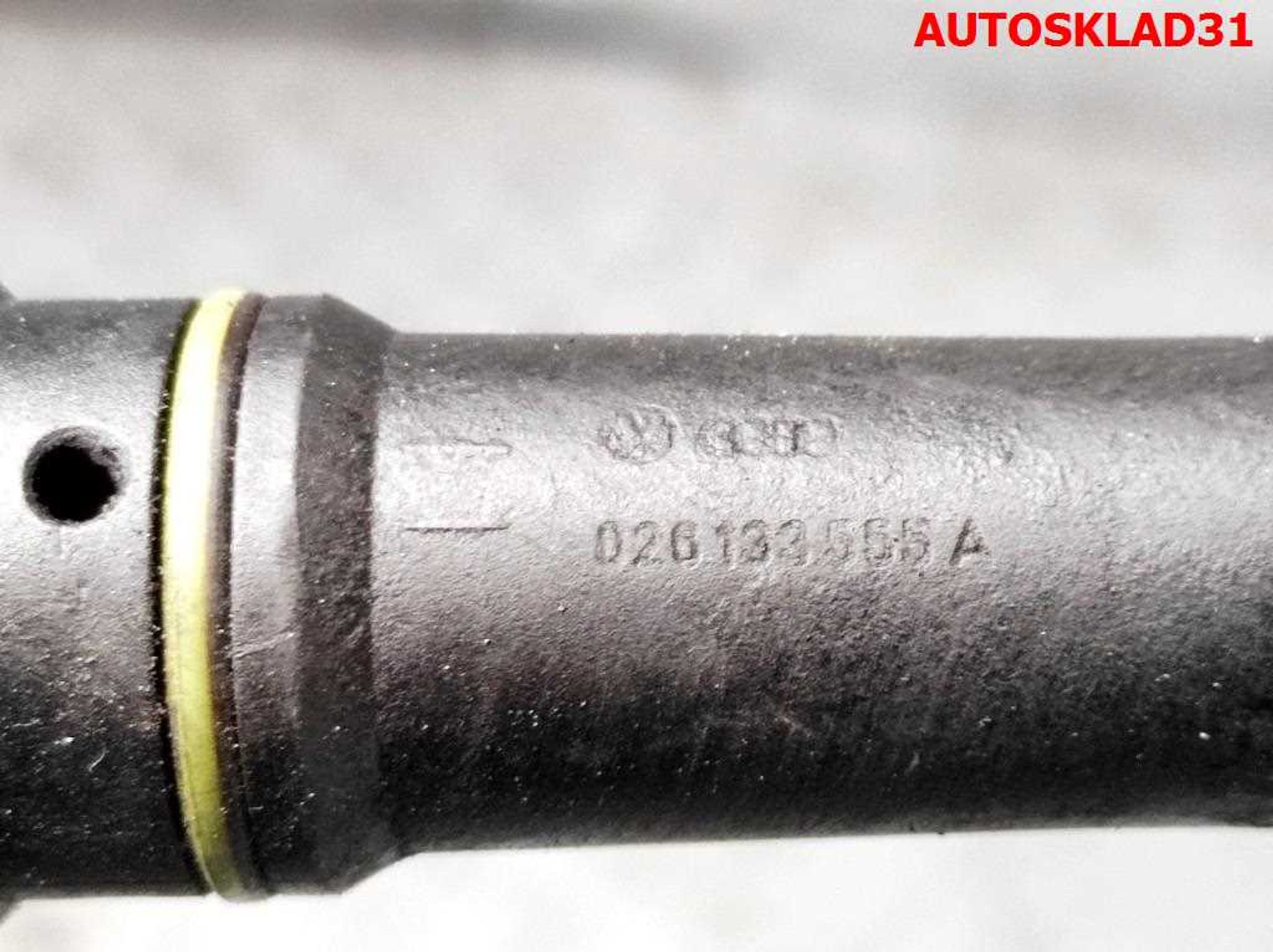 Форсунка топливная Audi 100 C4 2,3 AAR Бензин 035133551C Цена за комплект с трубками, 4000 рублей, Дубовое