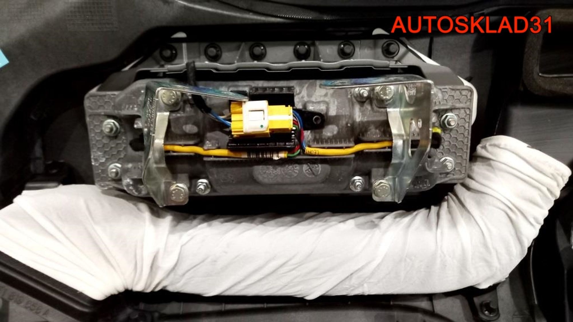 Торпедо Голое Audi A6 C6 4F1857041R, 17000 рублей, Дубовое