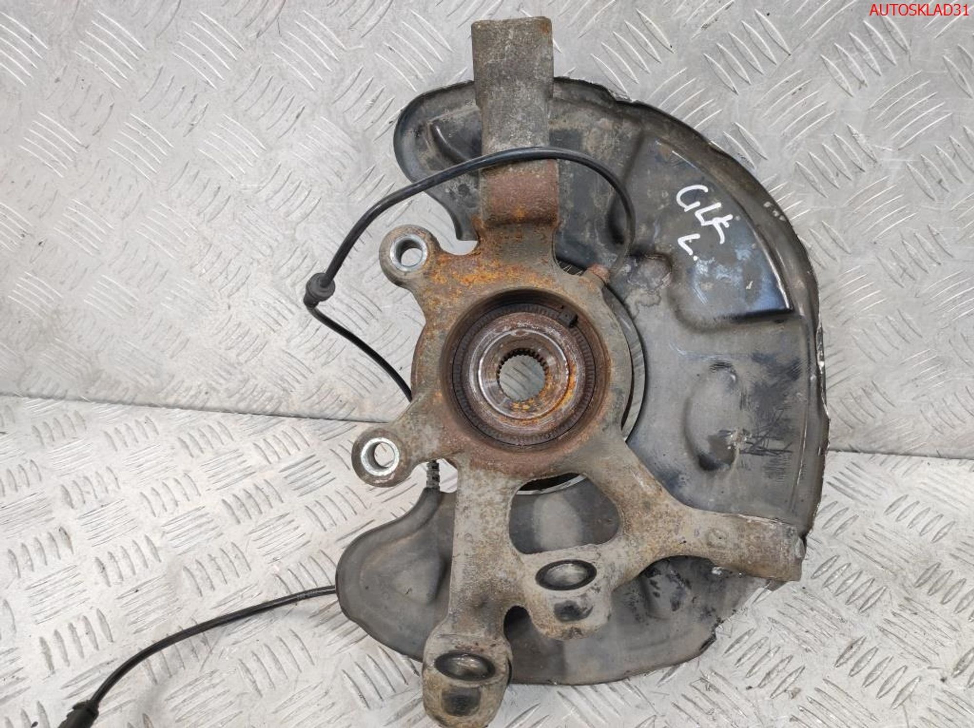 Кулак поворотный передний левый Mercedes GLK 2,2 651.912 A2043322901, 12000 рублей, Дубовое