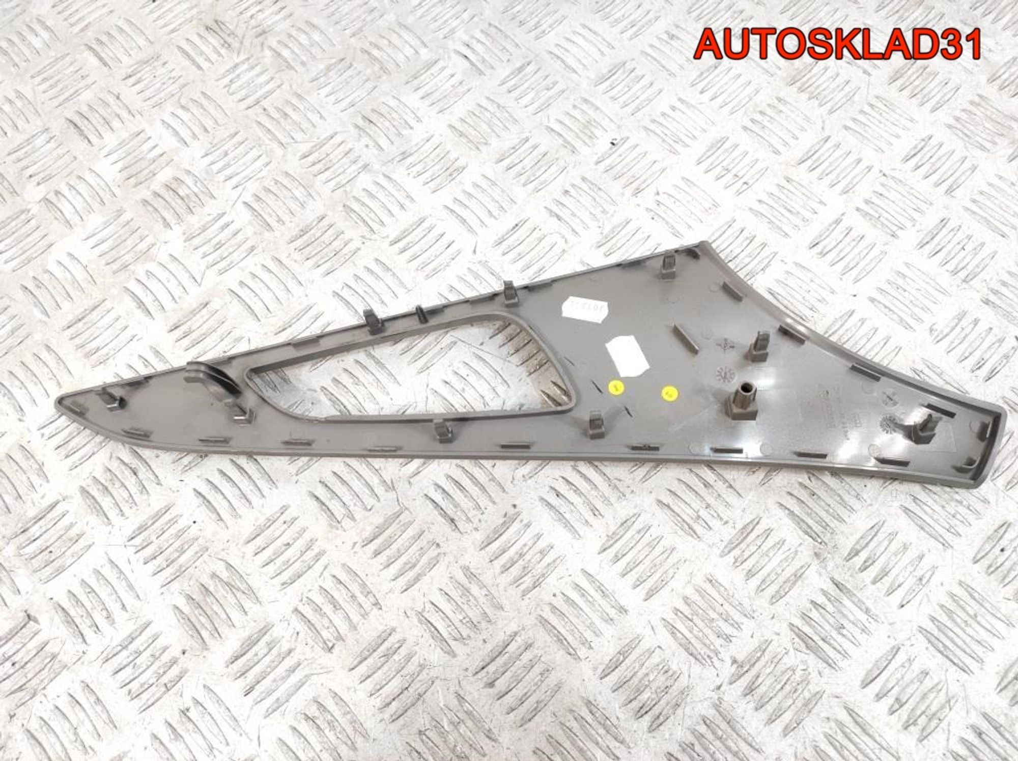 Накладка двери внутренняя левая Audi A6 C7 4G 4G0867409, 500 рублей, Дубовое