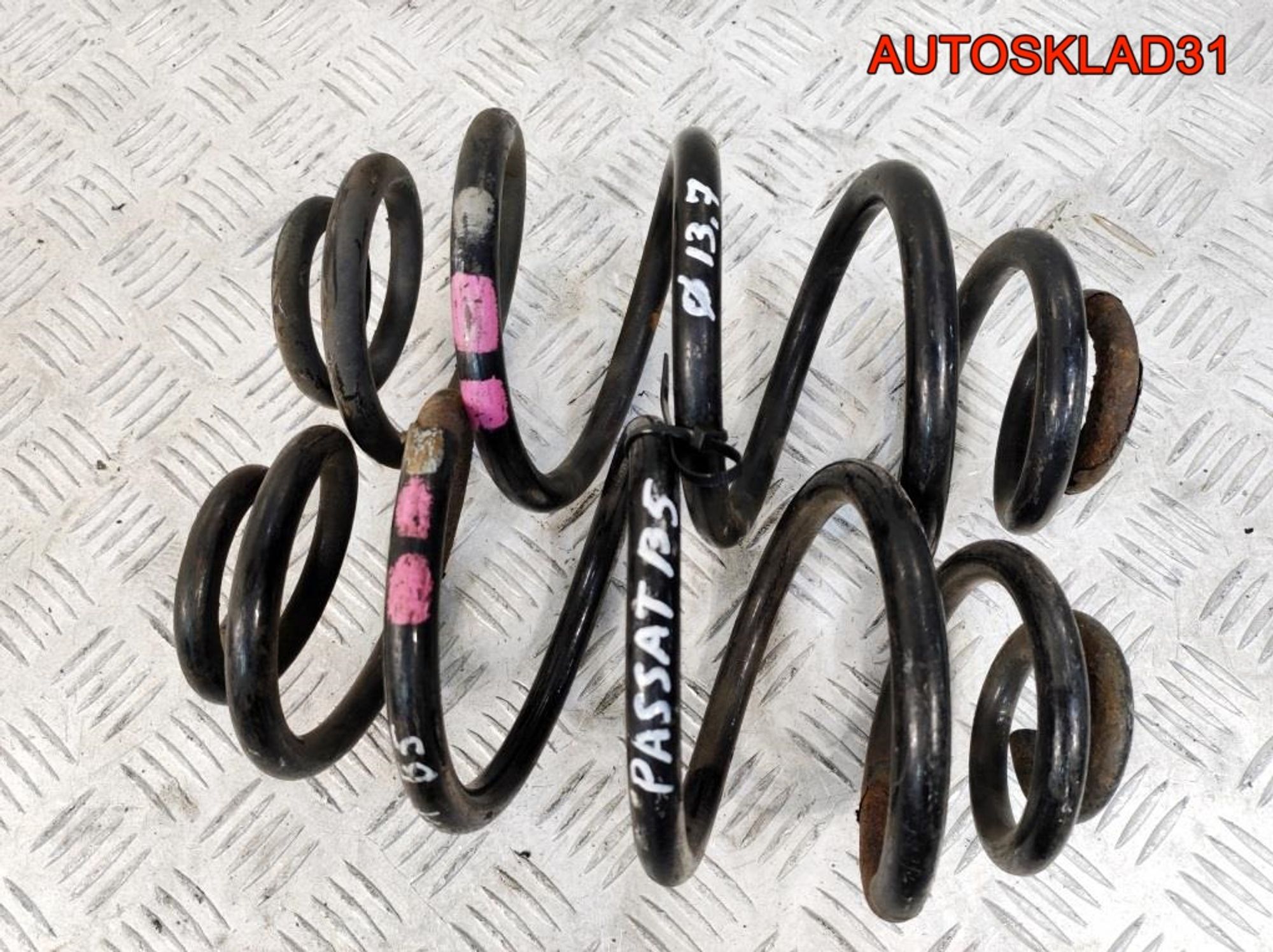 Пружина задняя Volkswagen Passat B5 Седан, 1800 рублей, Дубовое