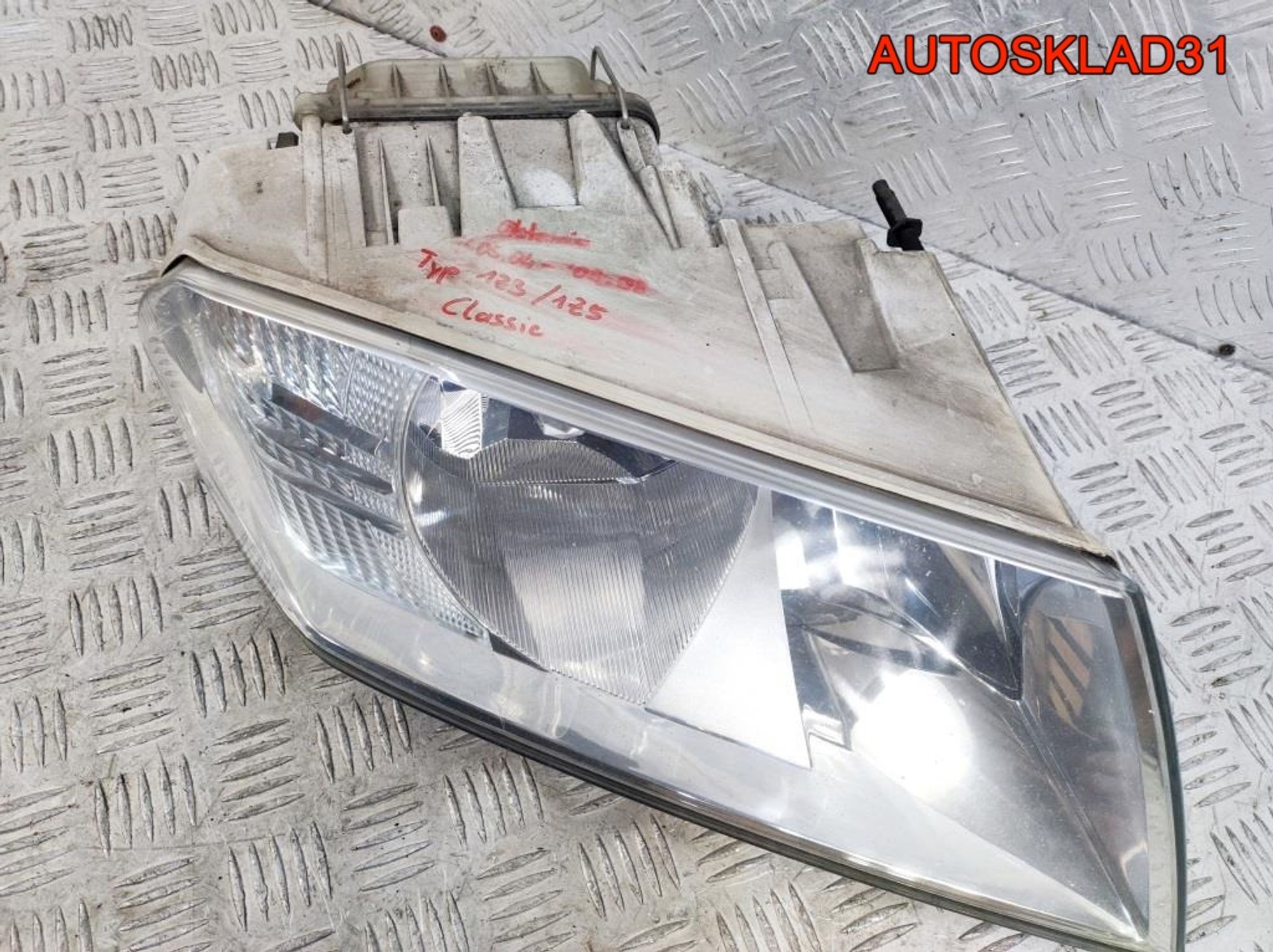 Фара правая Skoda Octavia A5 1Z1941018P, 7300 рублей, Дубовое