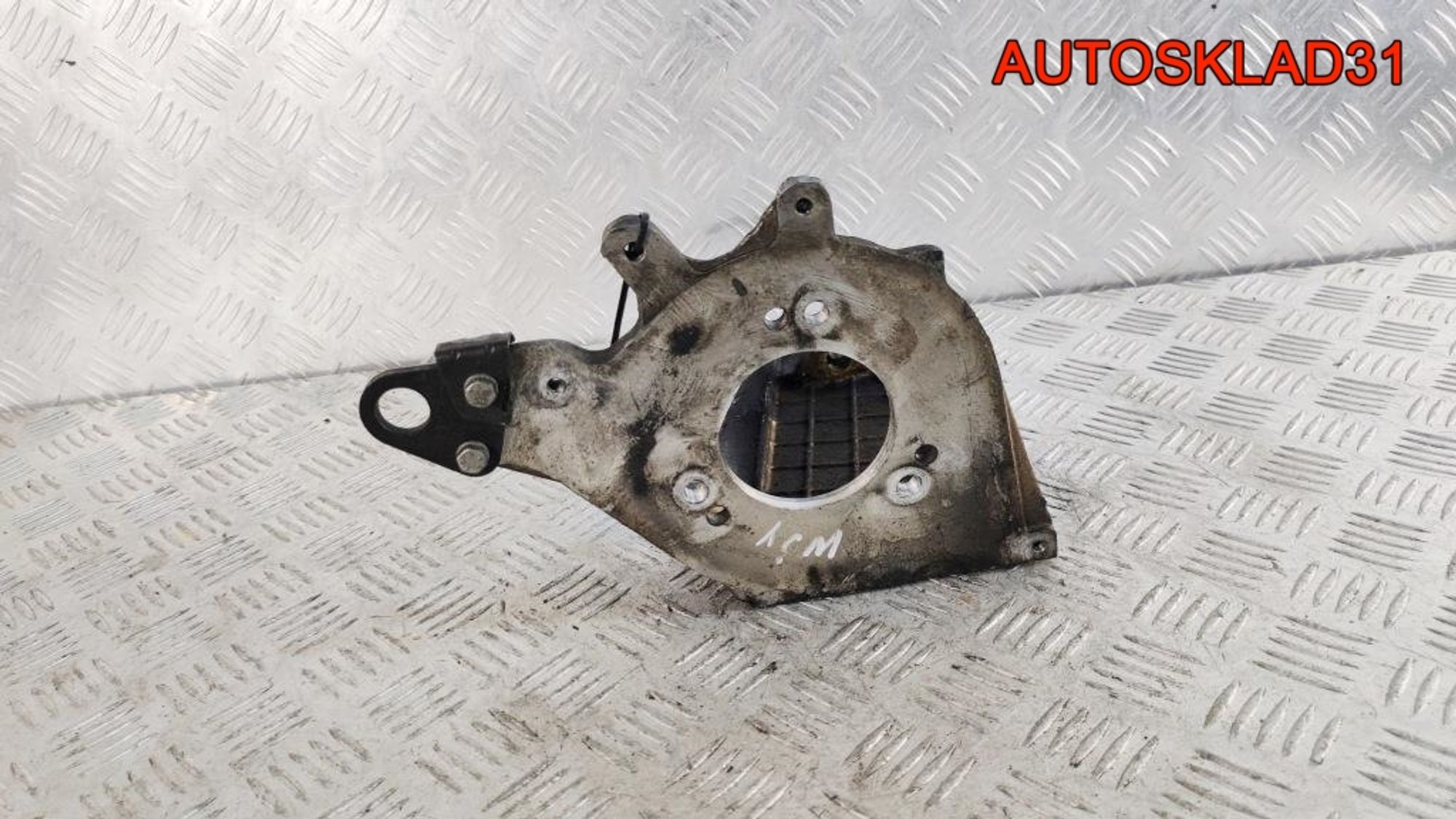 Кронштейн ТНВД Peugeot 206 1,9 PSA WJY 10DXFR 9625176310, 1000 рублей, Дубовое