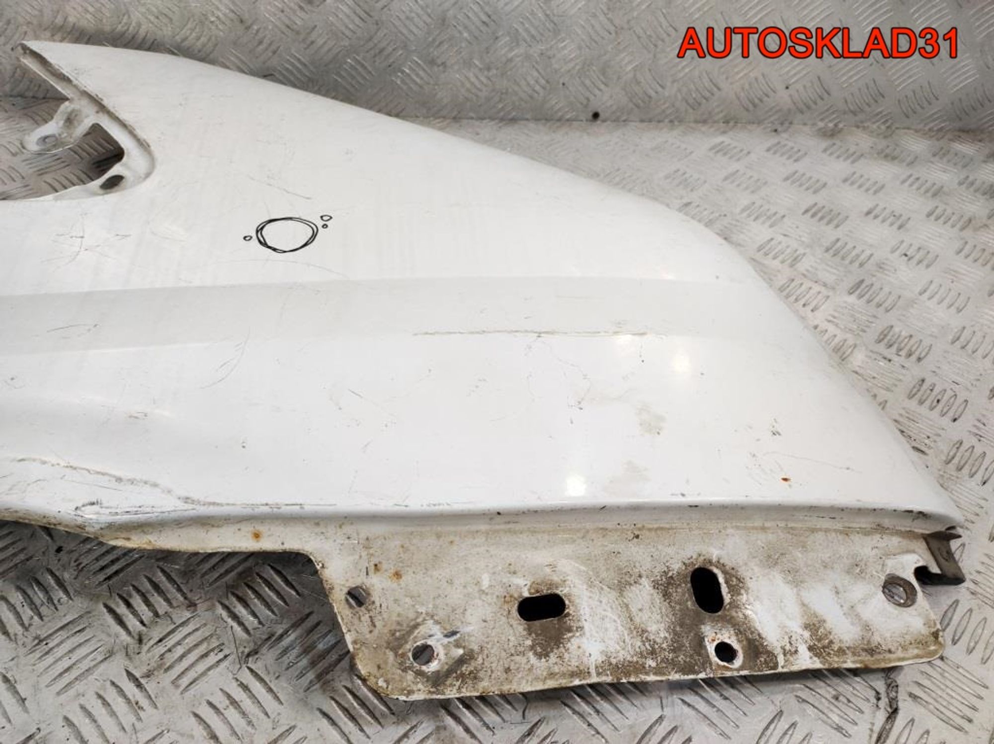 Крыло переднее правое Ford Transit 6 1560697, 4000 рублей, Дубовое