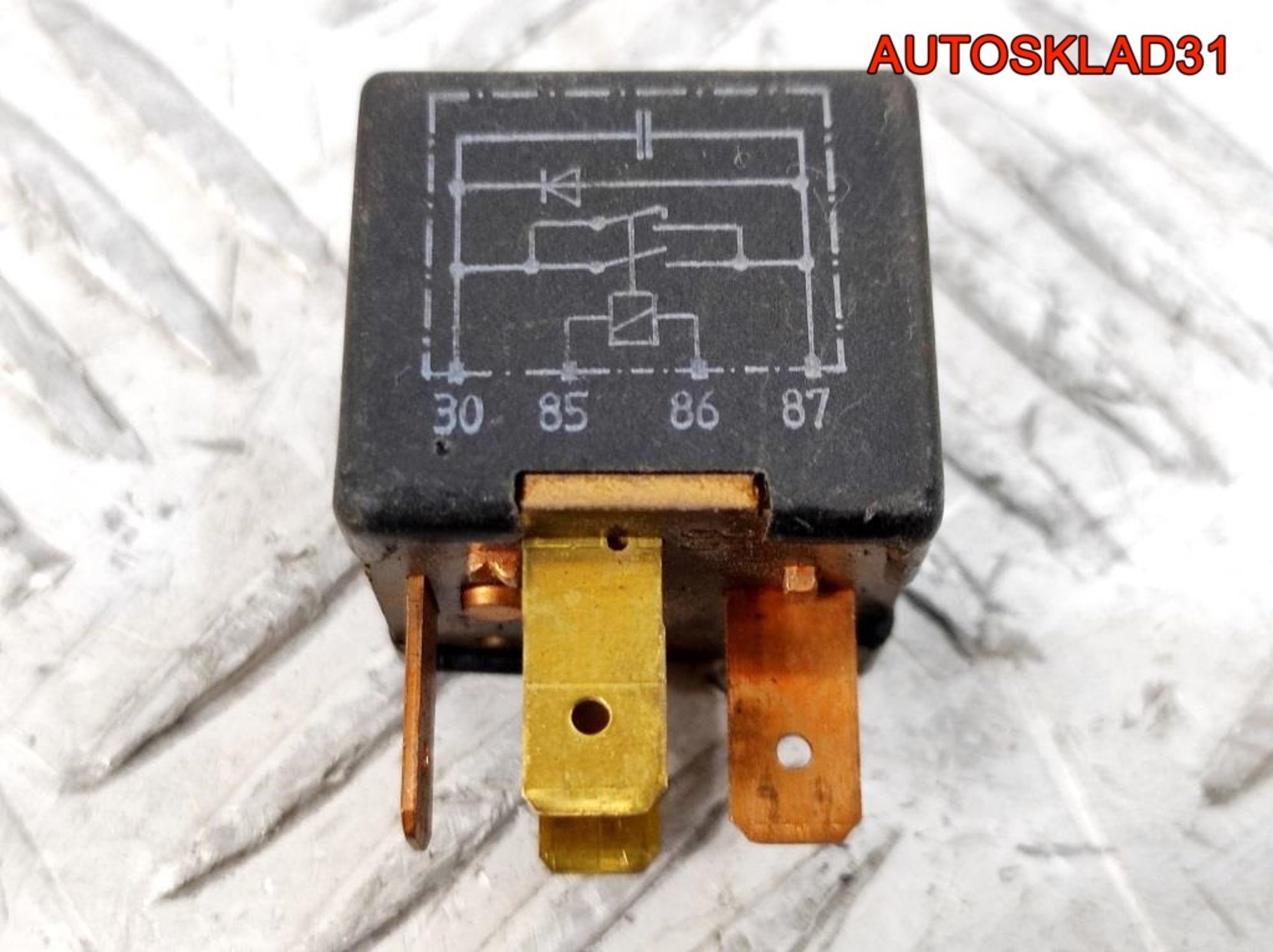 Реле электромагнитной муфты № 267 Audi A4 B6, 600 рублей, Дубовое