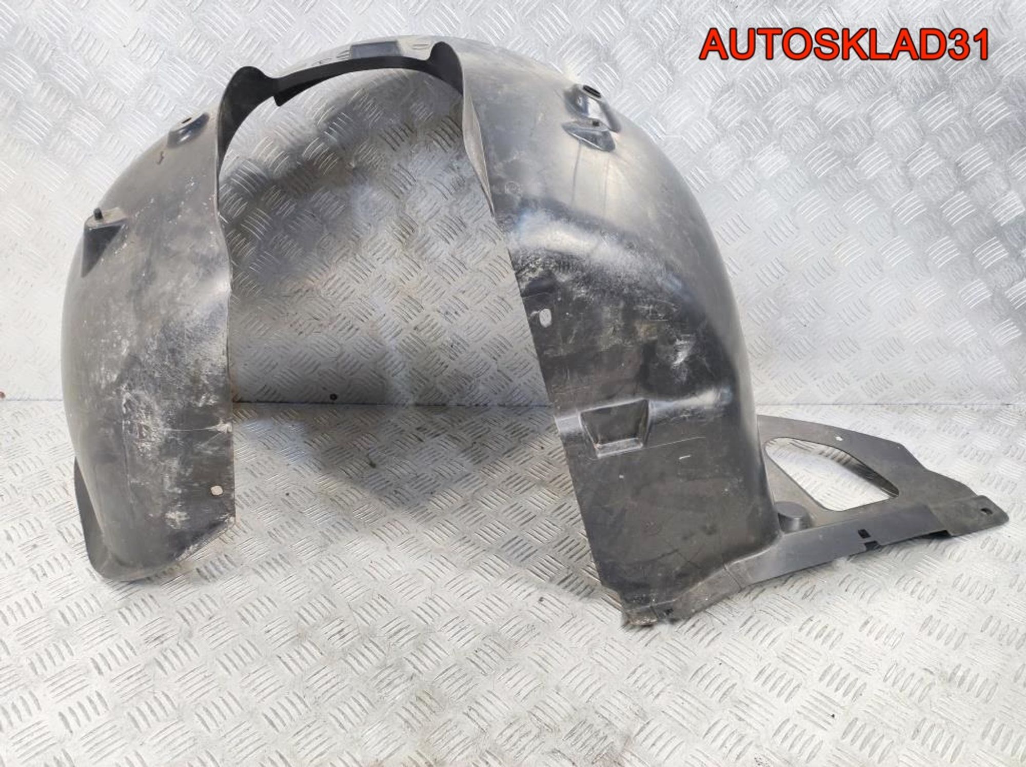 Локер передний левый Peugeot 208 9673768880, 2100 рублей, Дубовое