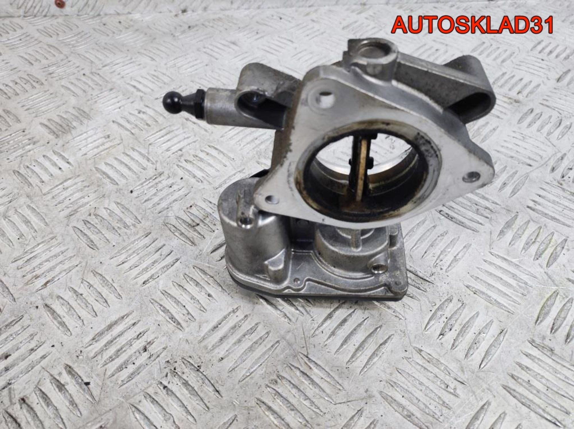 Заслонка дроссельная Opel Astra J A20DTH 55564164, 4100 рублей, Дубовое