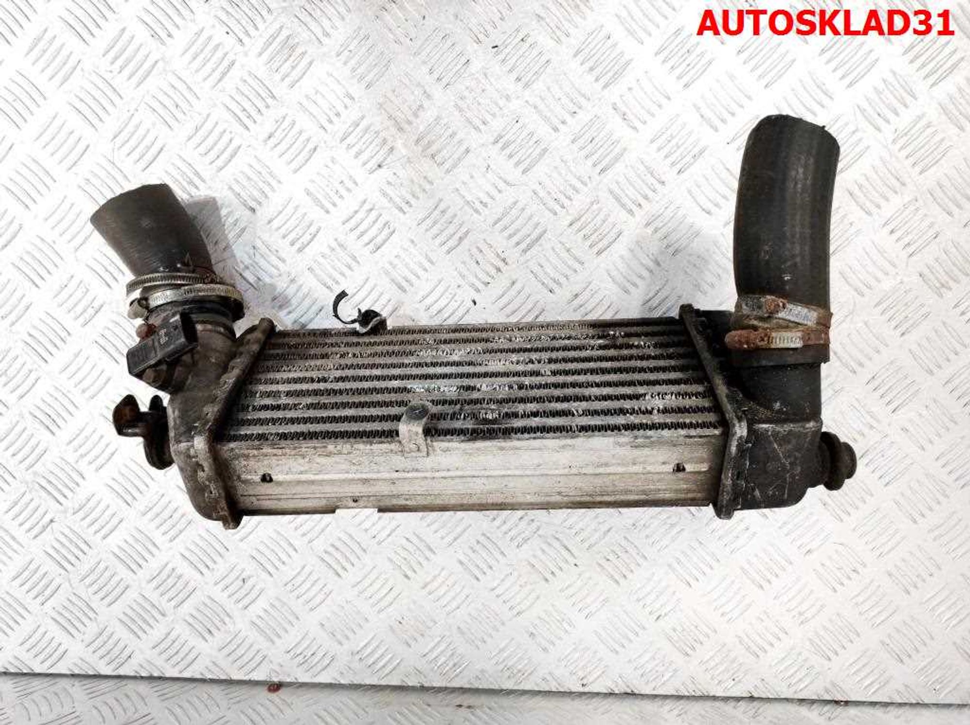 Интеркулер Kia Rio 1,5 D4FA Дизель 282712A401, 2000 рублей, Дубовое