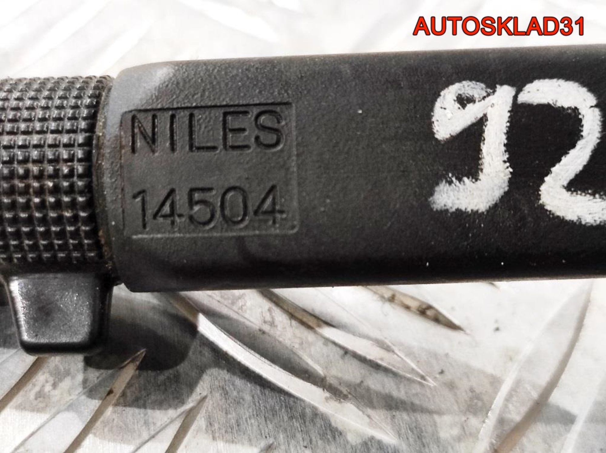 Переключатель подрулевой Nissan Micra K10, 1500 рублей, Дубовое