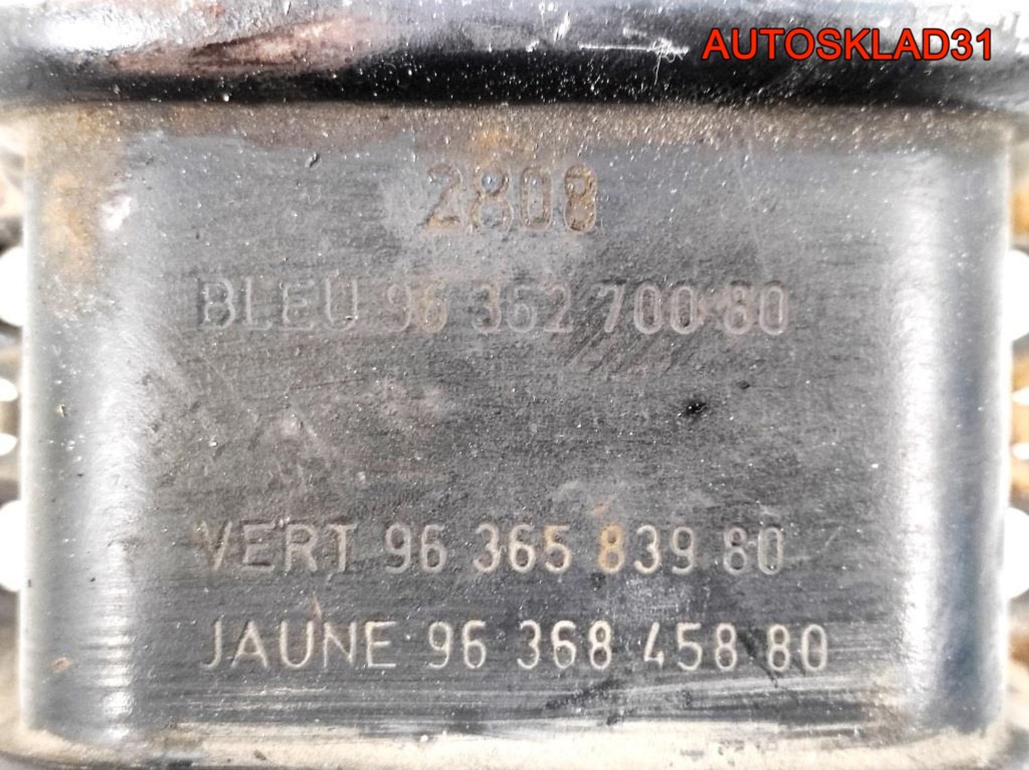 Опора двигателя правая Peugeot 307 9636270080, 1500 рублей, Дубовое