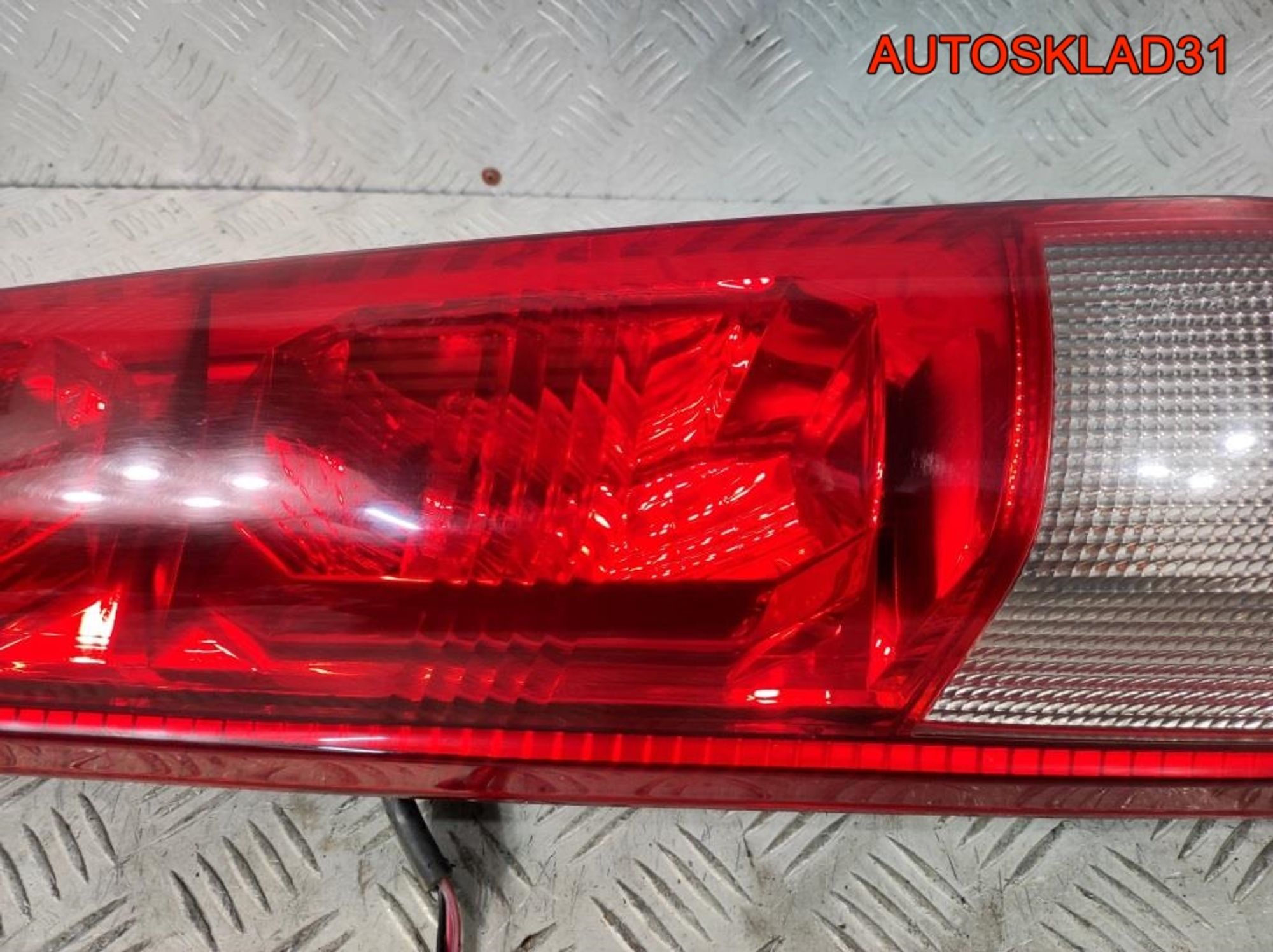 Фонарь задний левый Nissan X-Trail T30 26555EQ025, 3200 рублей, Дубовое