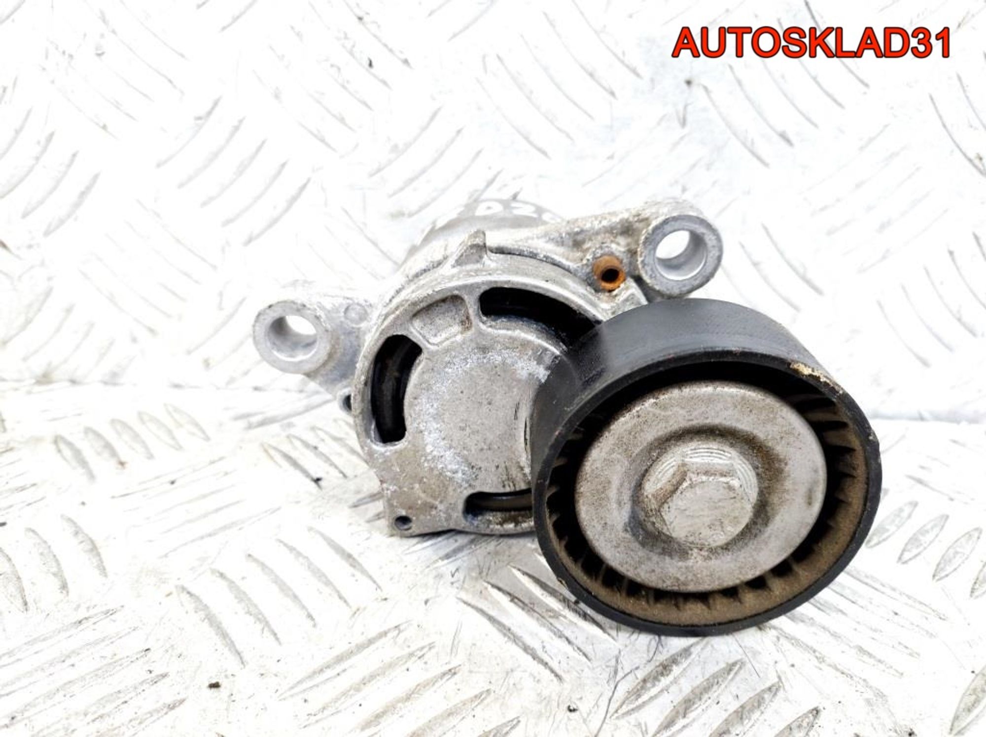 Натяжитель ремня BMW F30 2,0 B47D20A 11287619248, 500 рублей, Дубовое