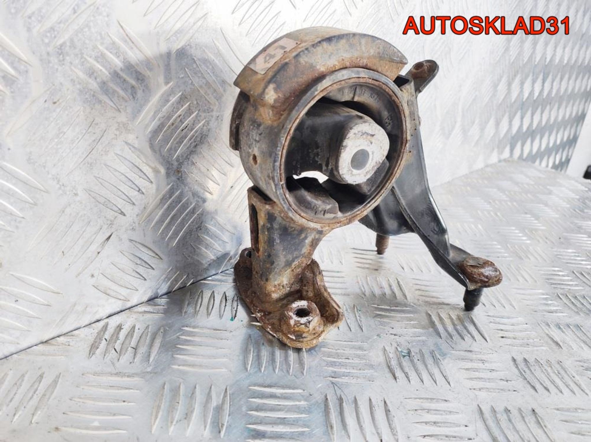 Опора двигателя задняя Toyota Corolla E15 1,6 1ZR, 2100 рублей, Дубовое