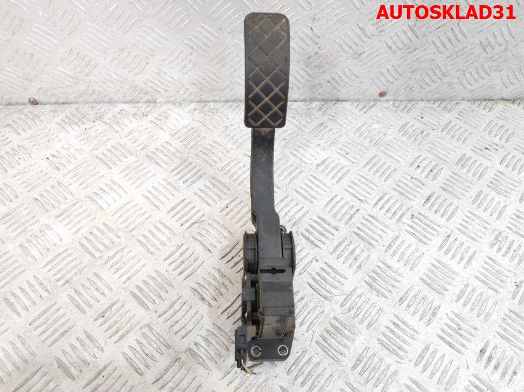 Педаль газа Volkswagen Golf 4 1J1721503K 1,9 Дизель, 1500 рублей, Дубовое
