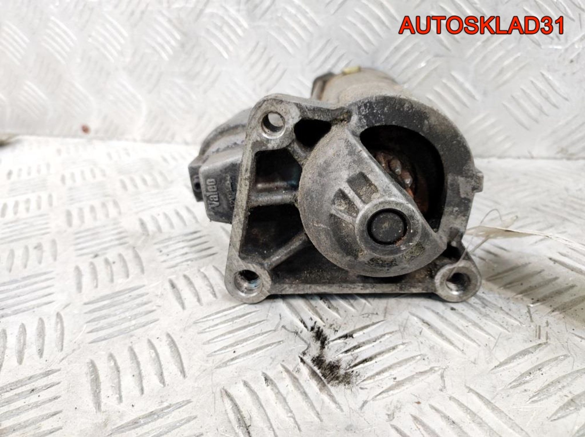 Стартер Mitsubishi Carisma DA MD329260 1,9 Дизель, 3200 рублей, Дубовое