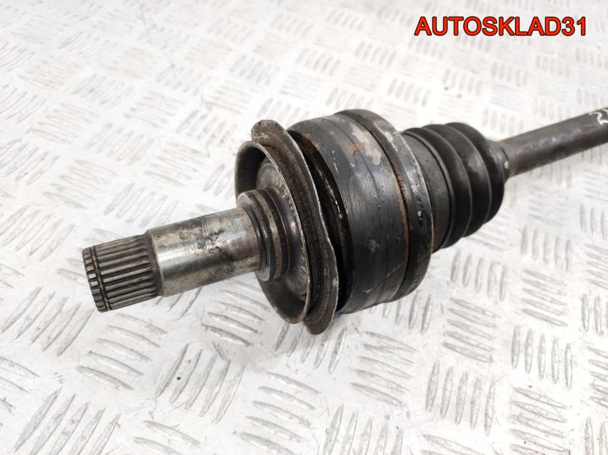 Полуось задняя правая Mercedes W211 A2113570091, 2700 рублей, Дубовое