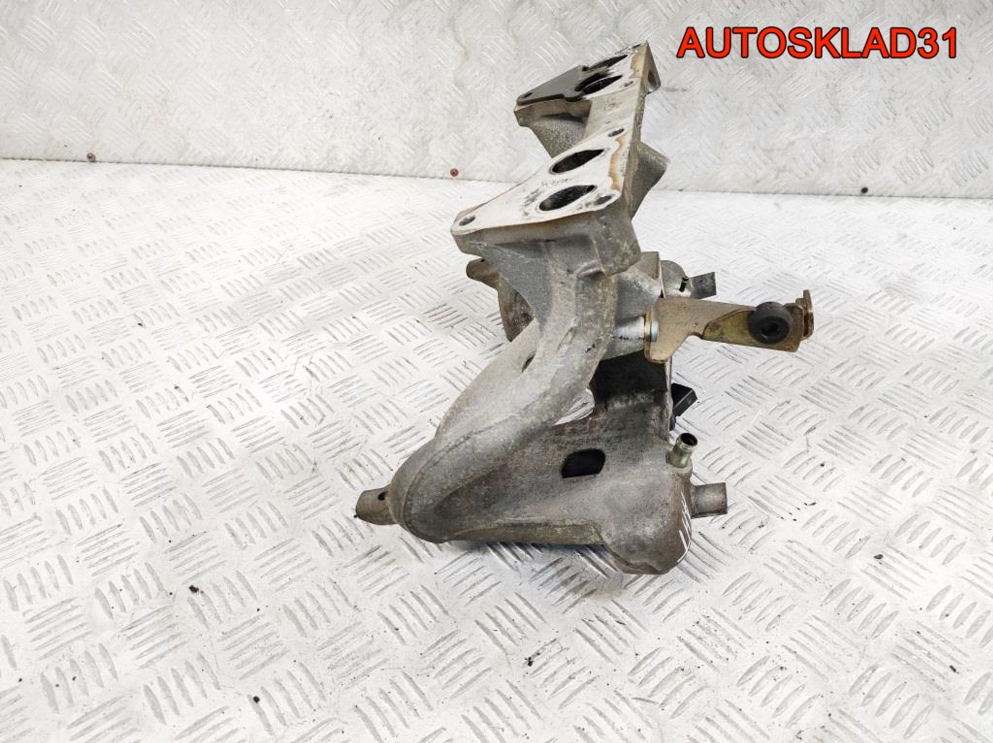 Коллектор впускной VW Lupo 1,0 AHT Бензин 047129743B, 4100 рублей, Дубовое