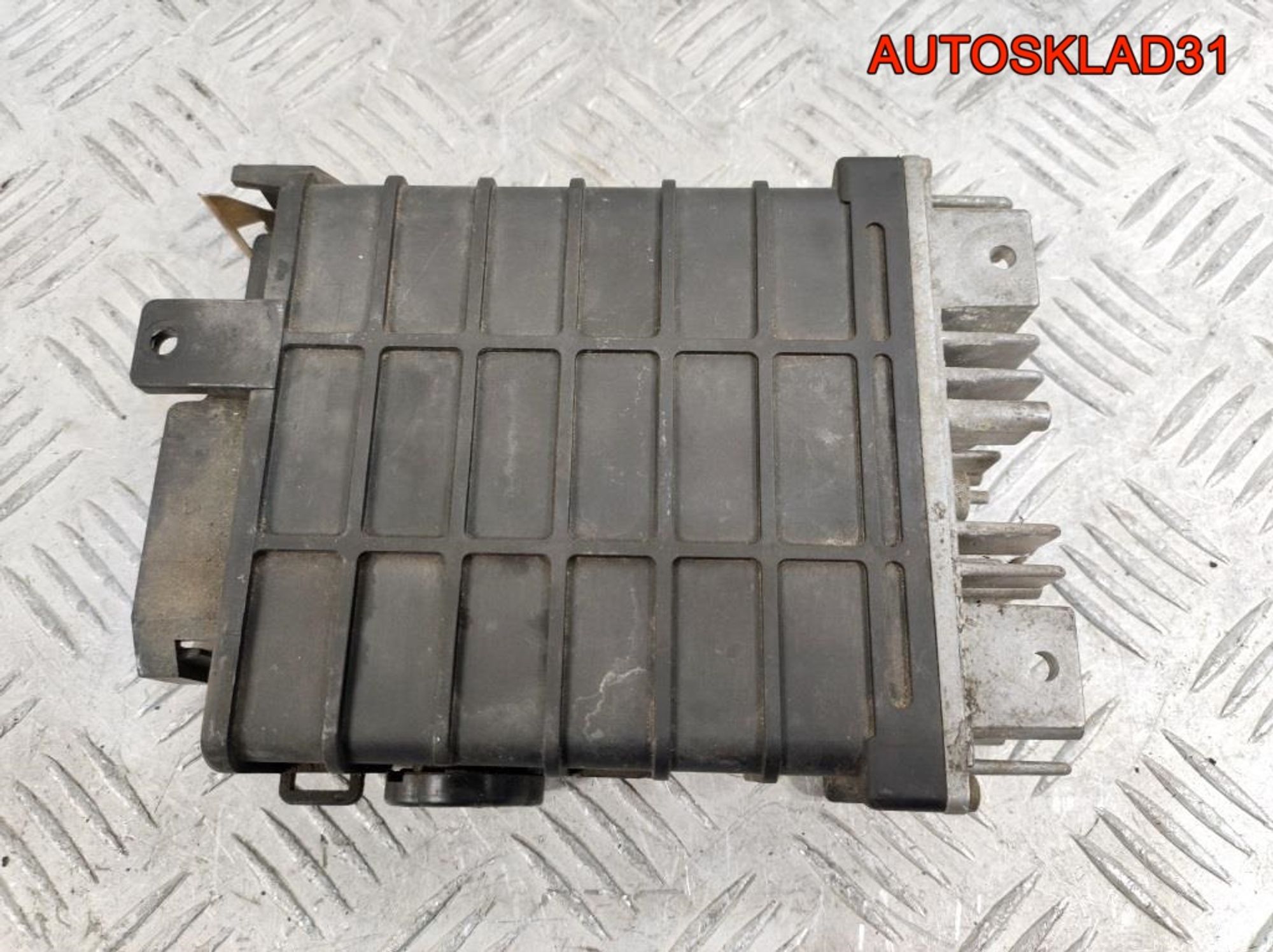 Блок ЭБУ Volkswagen Gol 2 1,8 Бензин 855907403A, 1000 рублей, Дубовое