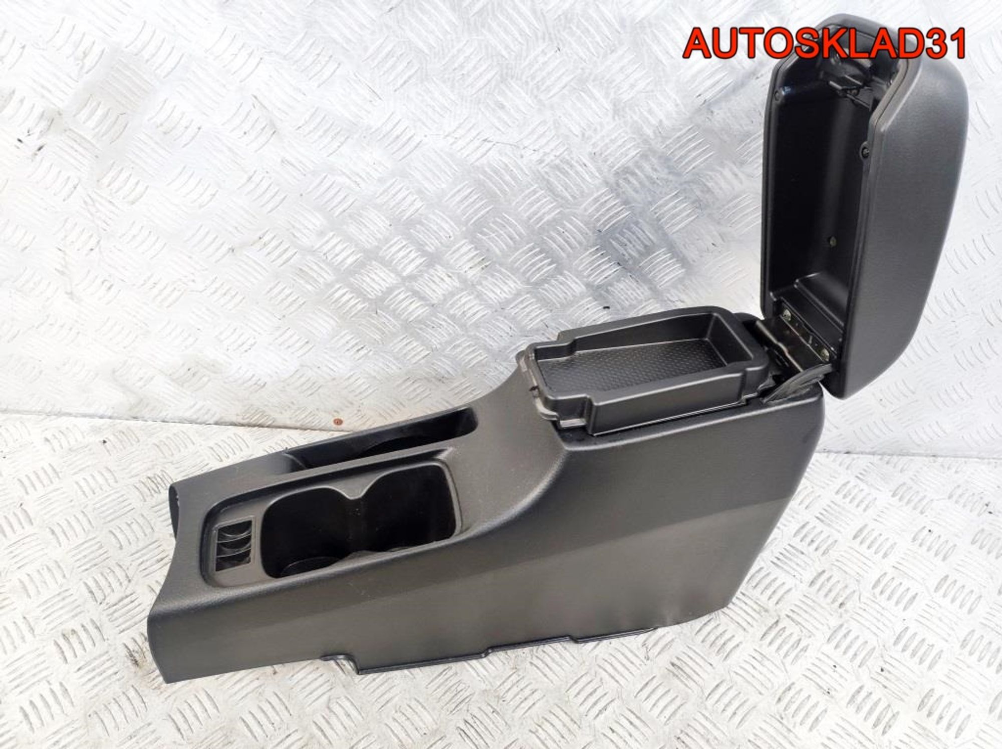 Подлокотник Mitsubishi Lancer 9 MR512526, 2100 рублей, Дубовое