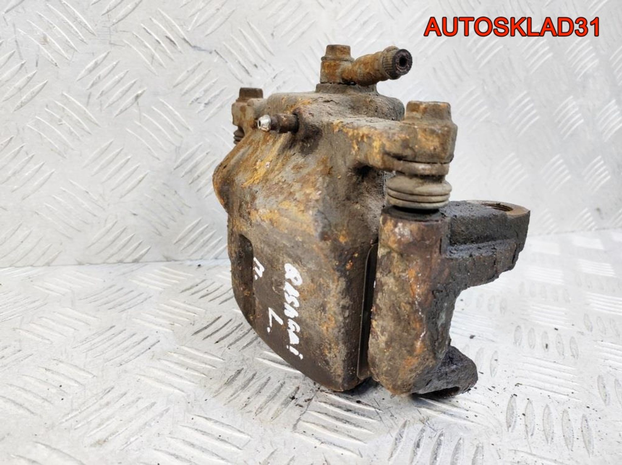 Суппорт тормозной передний левый Nissan Qashqai, 2100 рублей, Дубовое