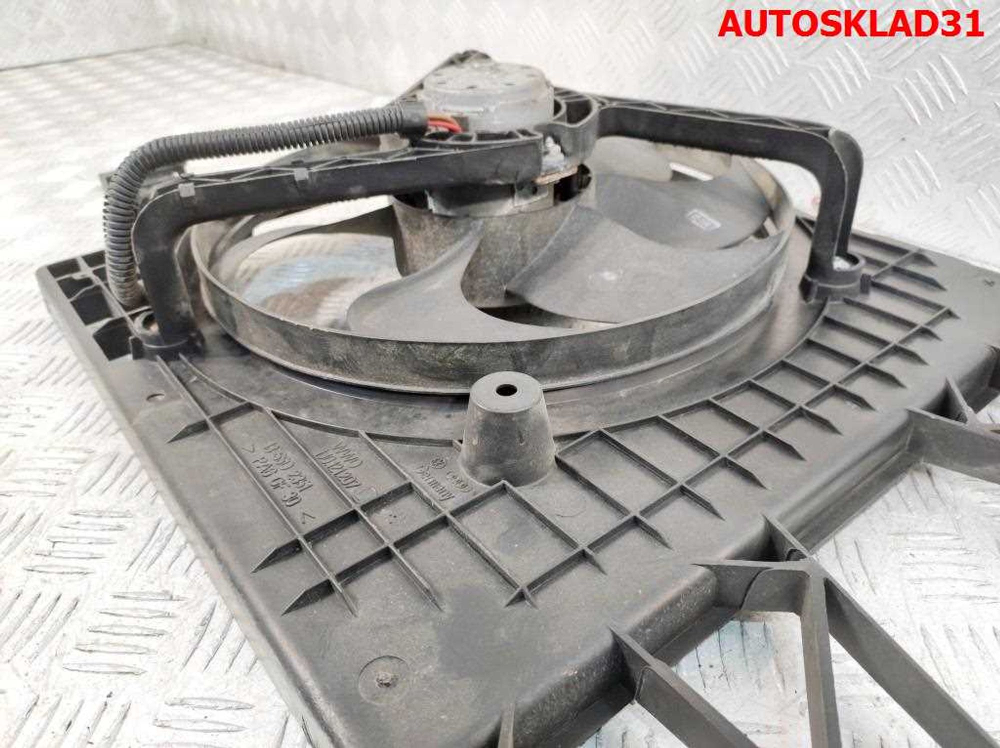 Вентилятор радиатора VW Golf 4 1J0121207L, 4500 рублей, Дубовое