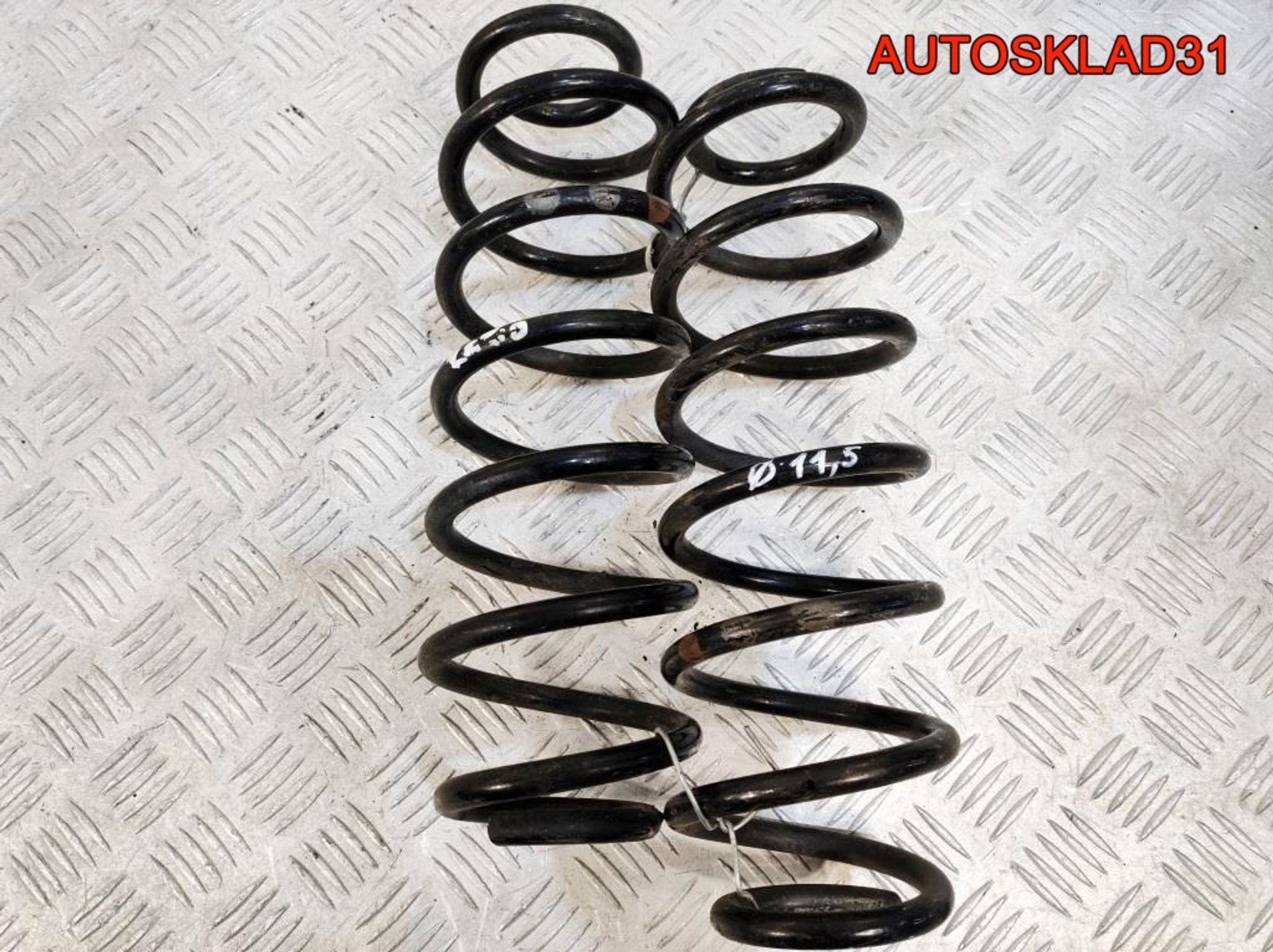 Пружина задняя комплект Skoda Rapid 1J0511115BC, 1800 рублей, Дубовое