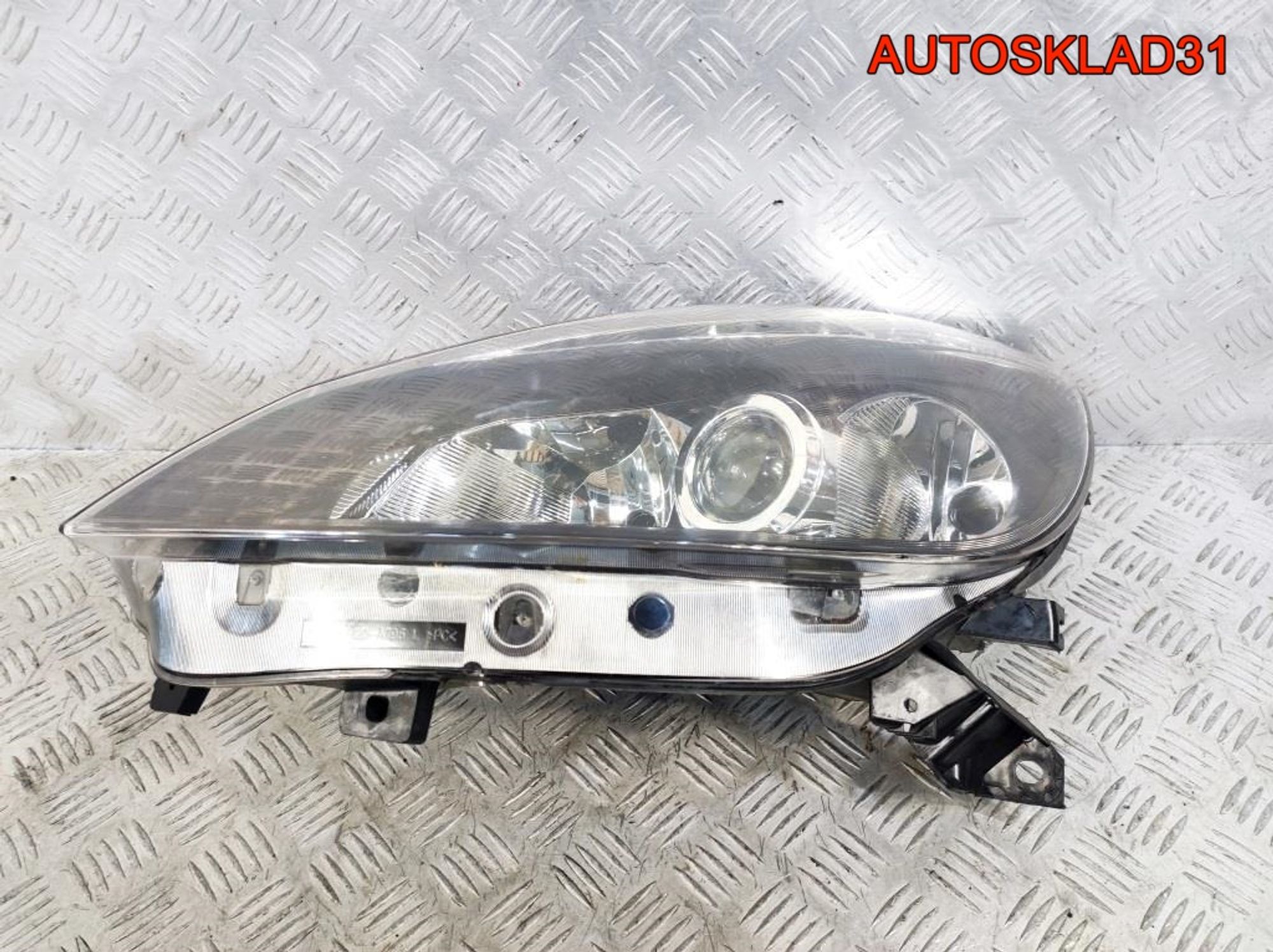 Фара левая Renault Clio 3 20A794052B TYC, 9800 рублей, Дубовое