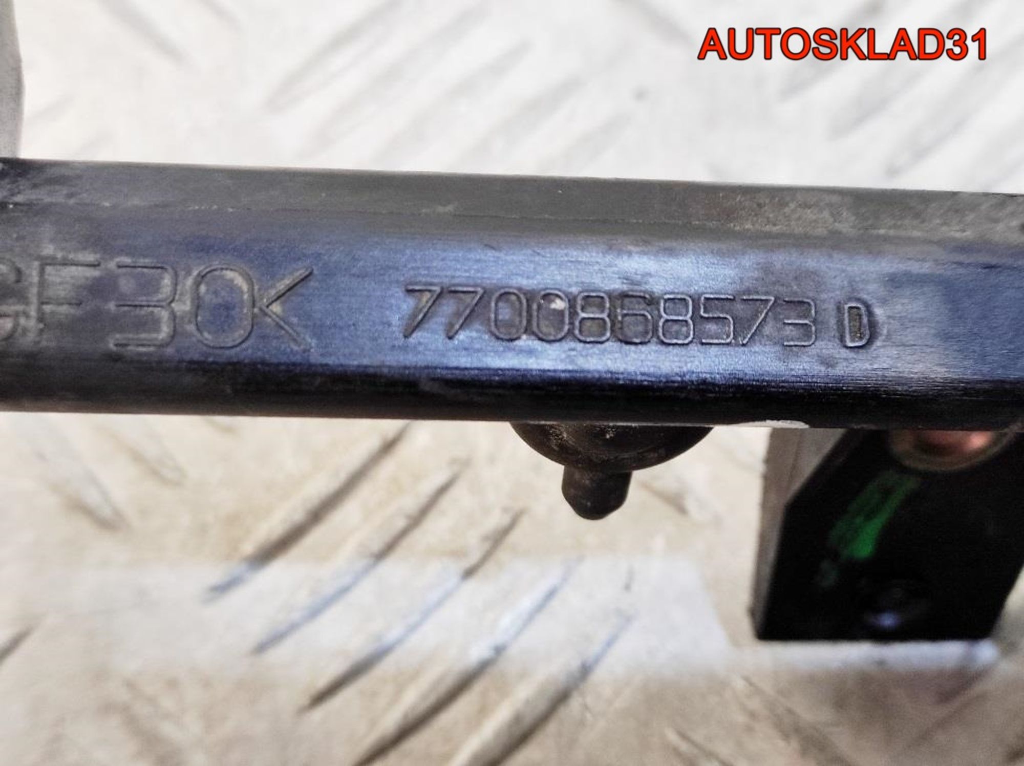 Рейка топливная Renault Clio 2 1,6 K7M 7700868573, 600 рублей, Дубовое